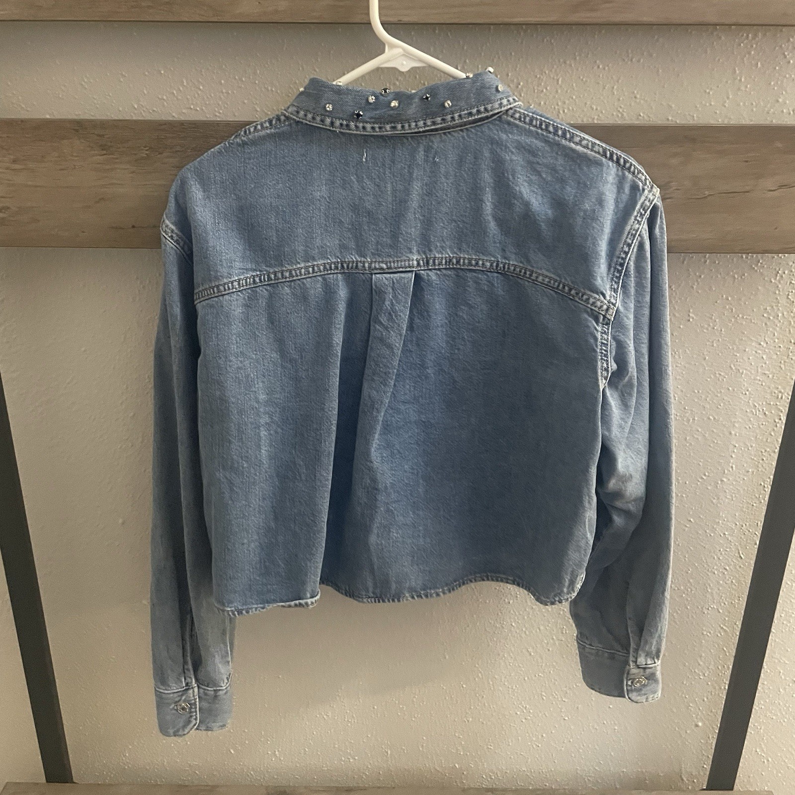 NWT ZARA Jeweled Rhinestone Cropped Denim Jean Shirt Bedazzled Button Front M