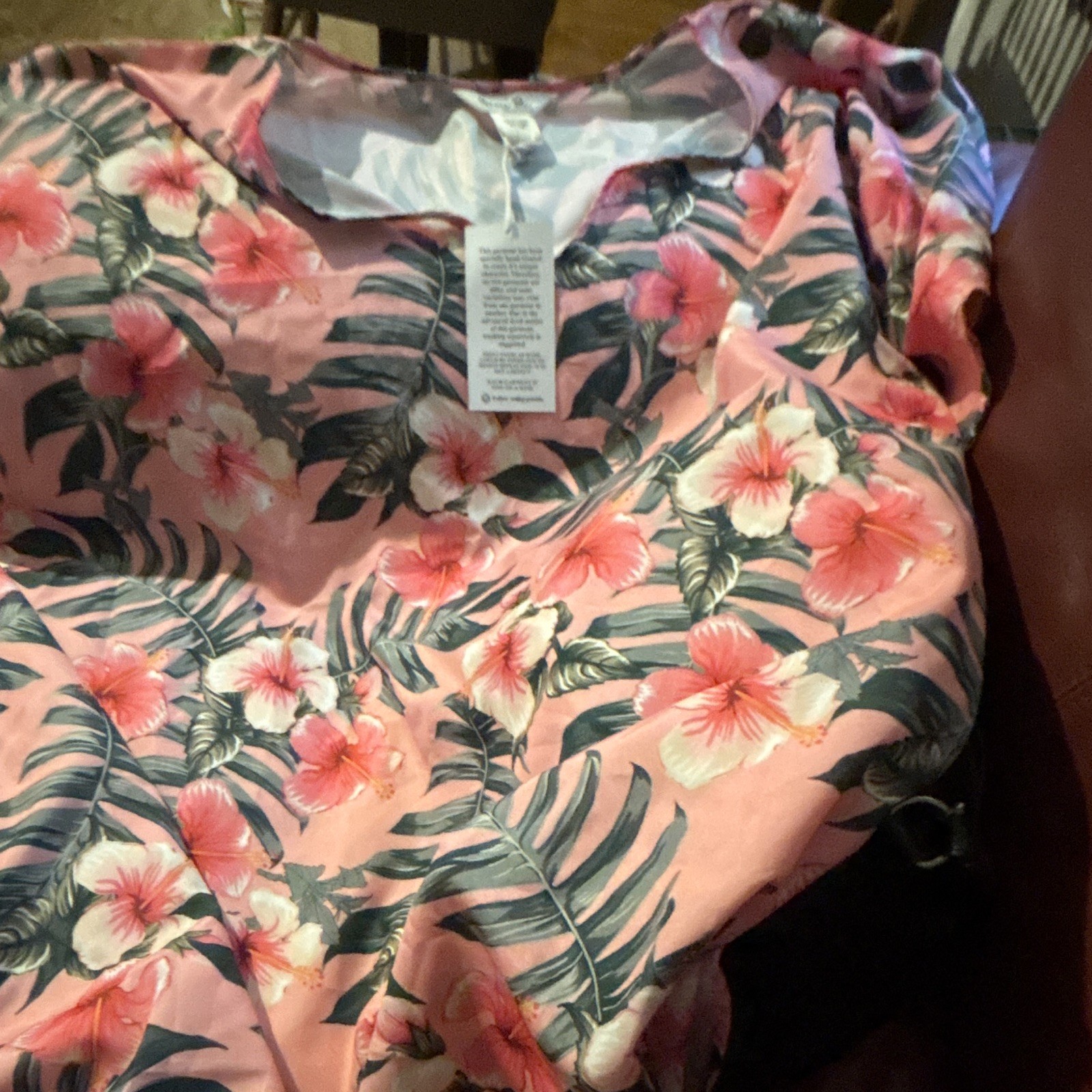 Gypsie Blu Pink Tropical Ruffle V-Neck Flutter Blouse One Size one of a kind