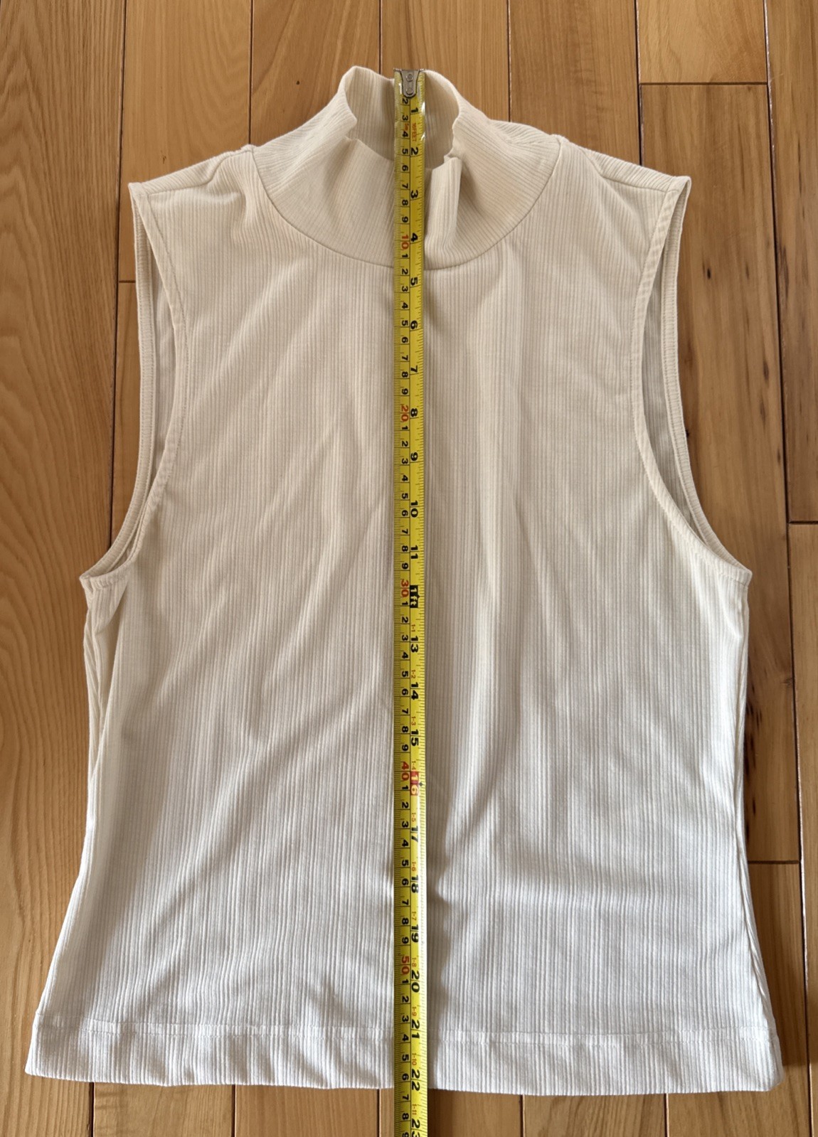 VARLEY Caley Fitted Ribbed Tank Top Mock Neck Women’s Size S Beige
