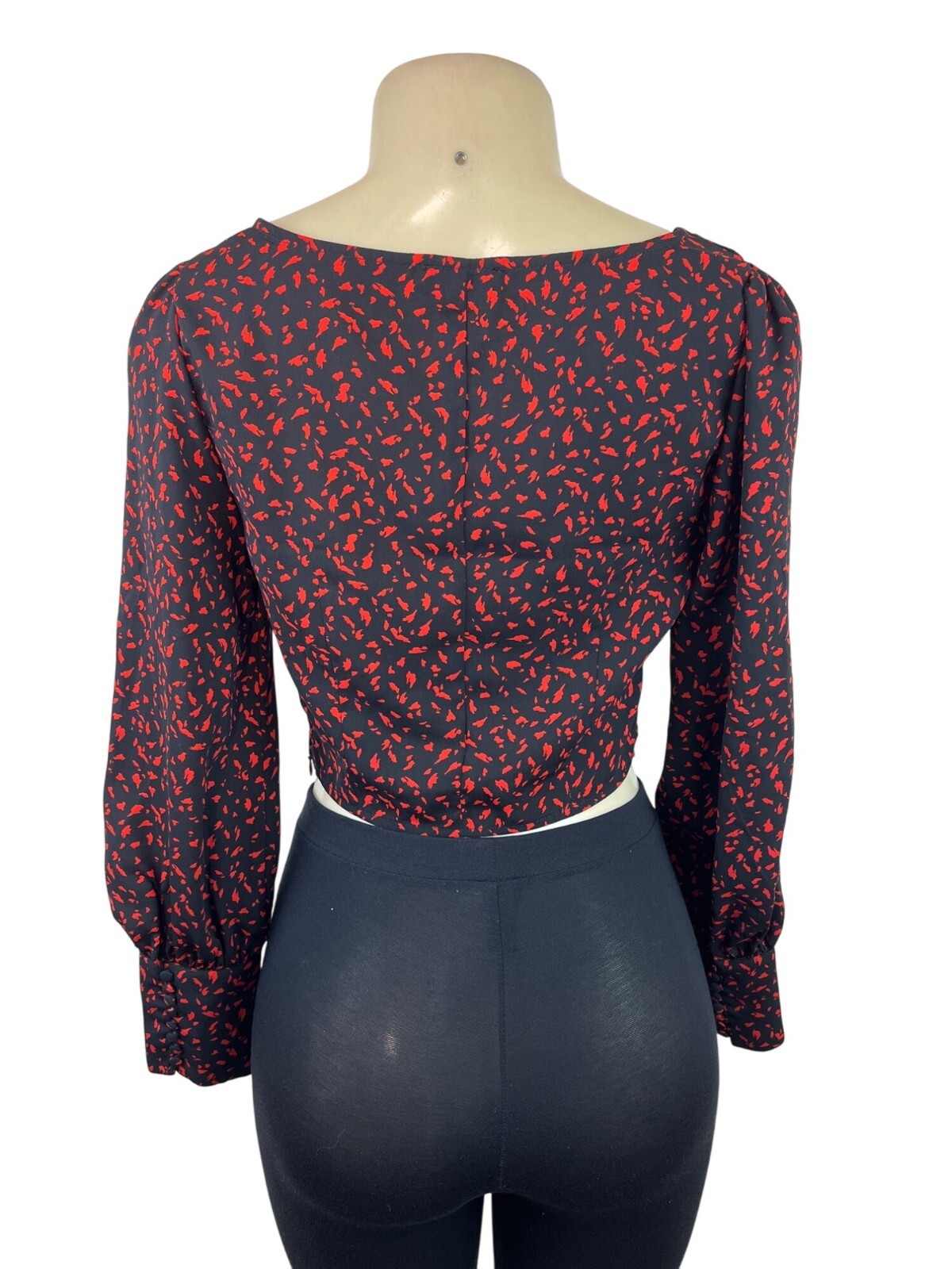 Dynamite Black & Red Long Sleeve Cropped Blouse With Square Neckline Size XS