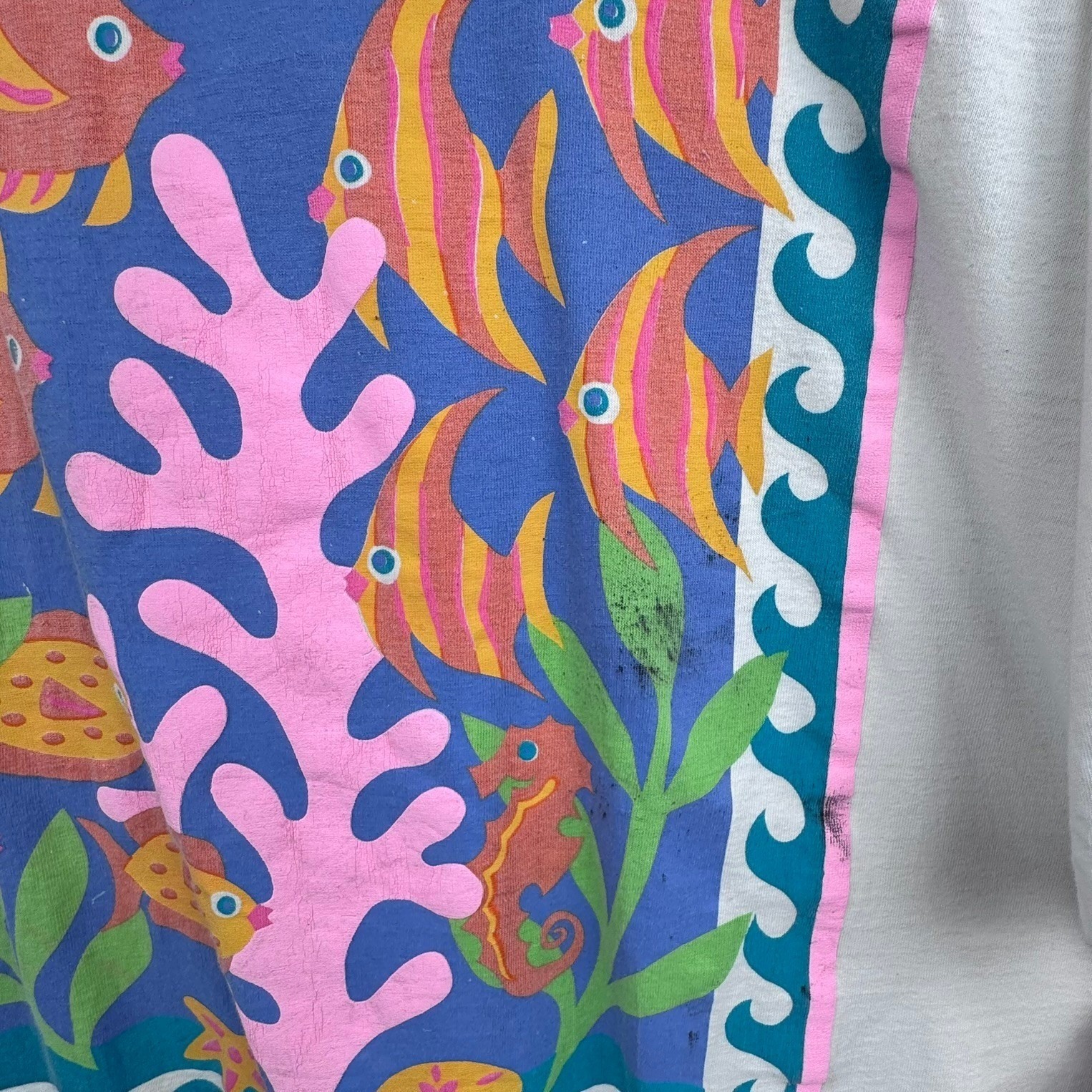 VTG 90s Turtle Bay Colorful Tropical Fish Graphic Souvenir Oversized T-Shirt