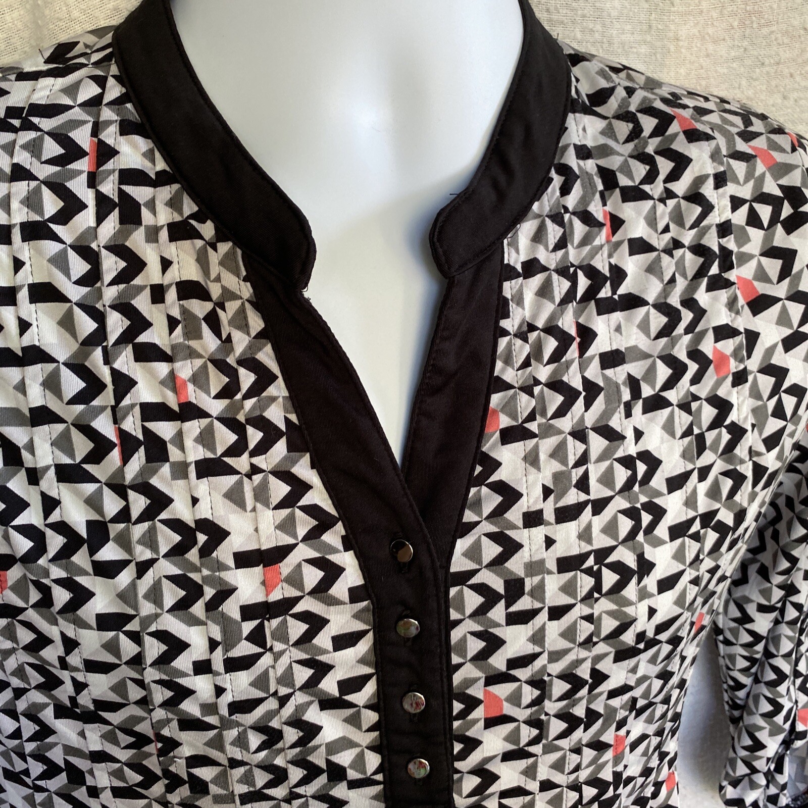 Robert Louis Geometric Pattern Blouse 3/4 Sleeve Metal Buttons Small