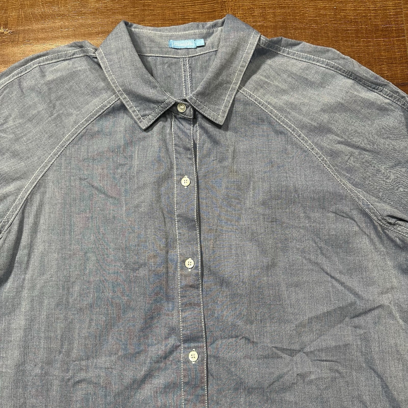 J McLaughlin Button Up Shirt Women L Blue Light Wash Classic Retro Designer City