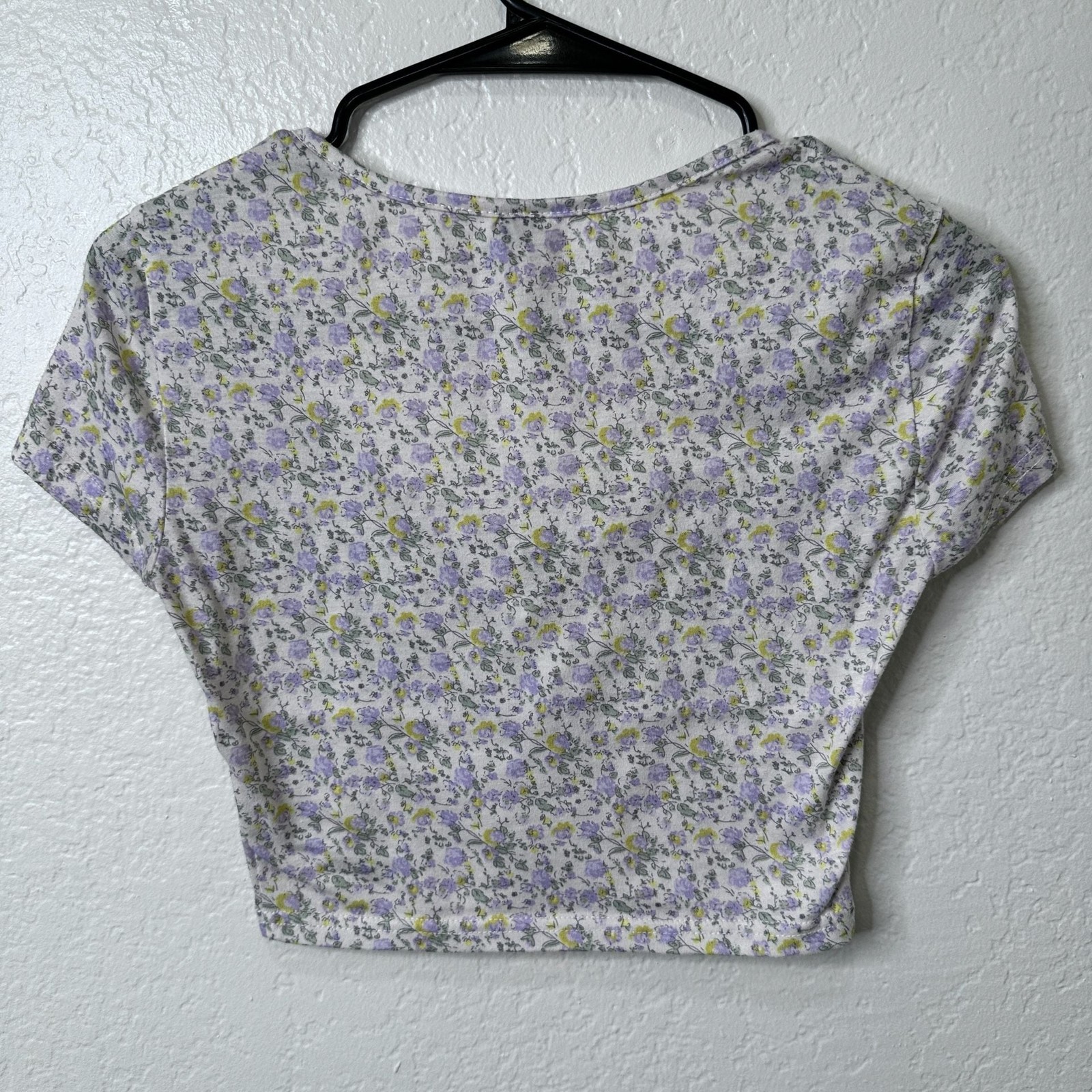 Shein Floral Print Short Sleeve Tie-Front Cropped Top – XS