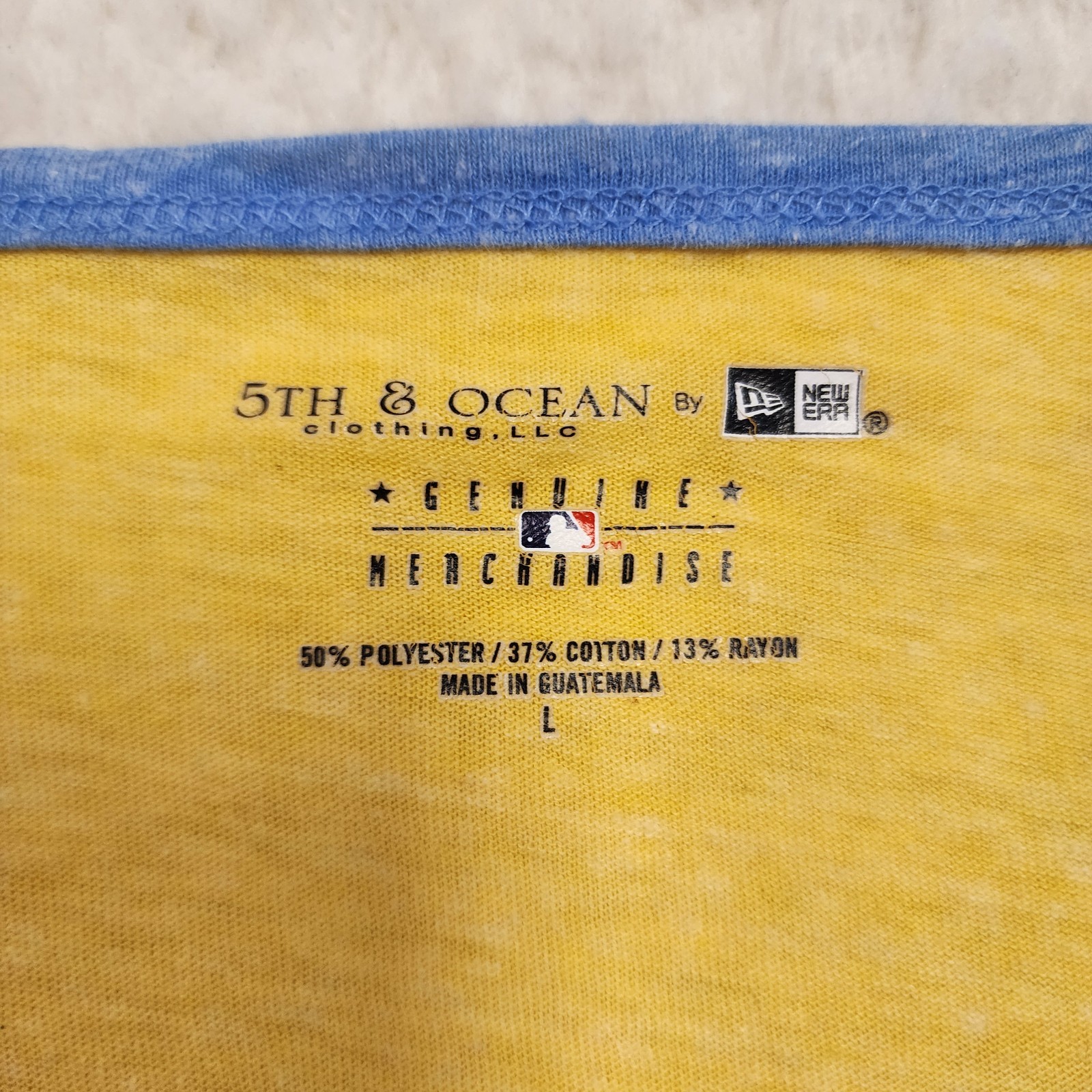 5th & Ocean Milwaukee WI Brewers Baseball L Raglan Top Blue Yellow MBL Sports