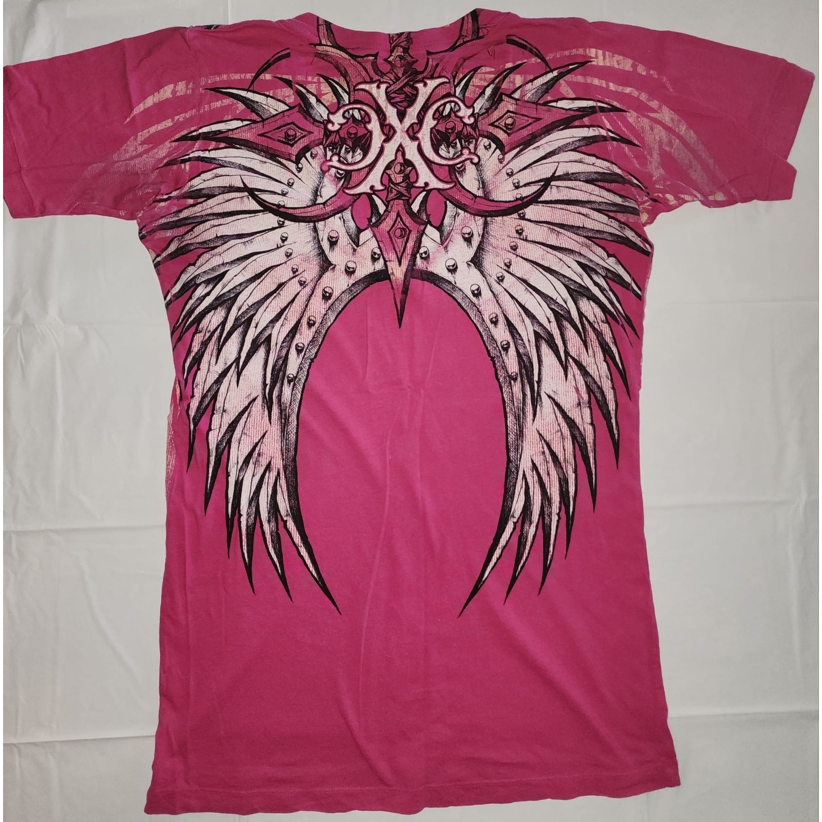Xtreme Couture Shirt Womens L Pink V-Neck Skull Wing Graphic 100% Cotton