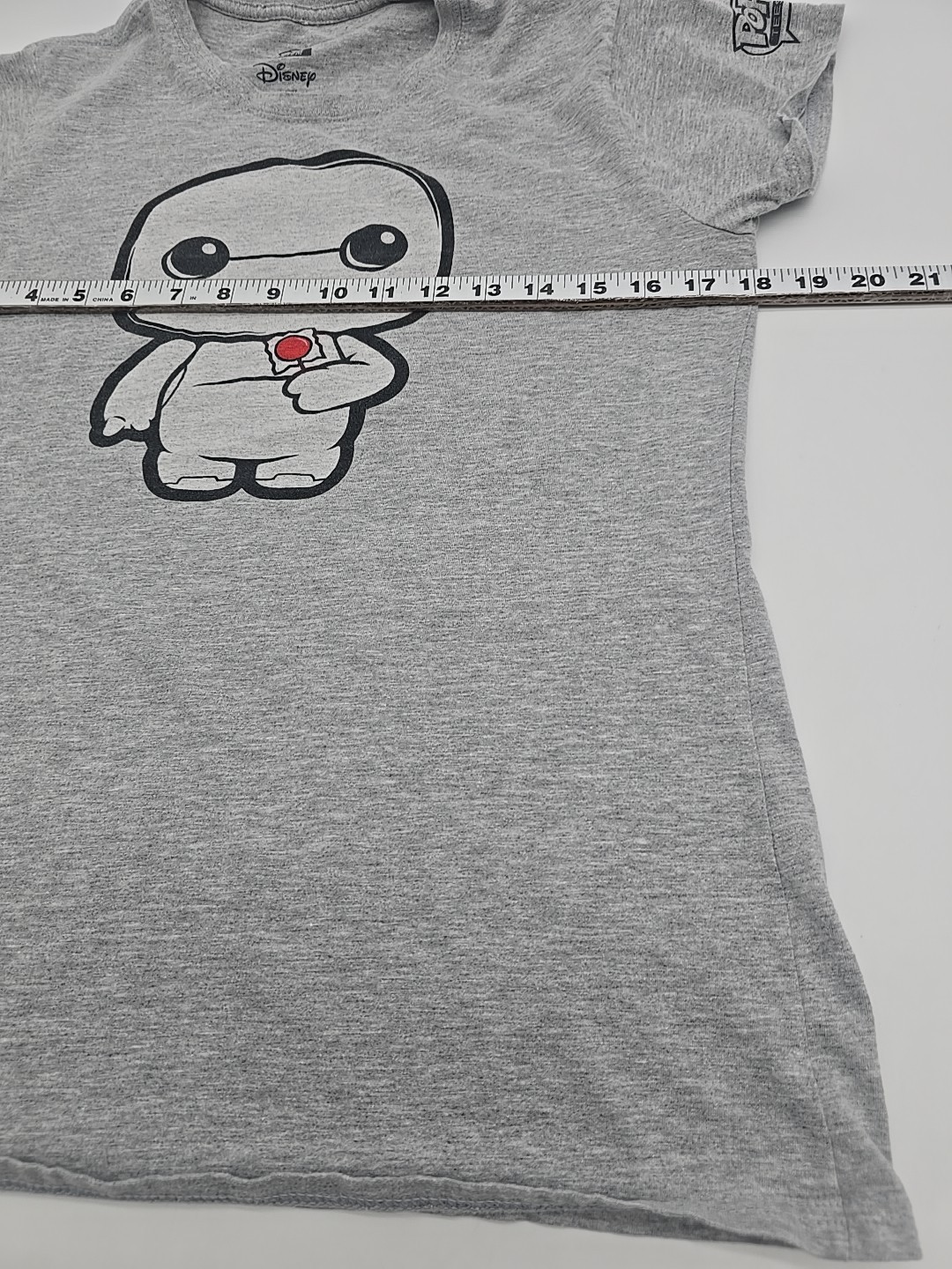 Disney T-shirt Women M Gray Graphic Print Logo ..#35513