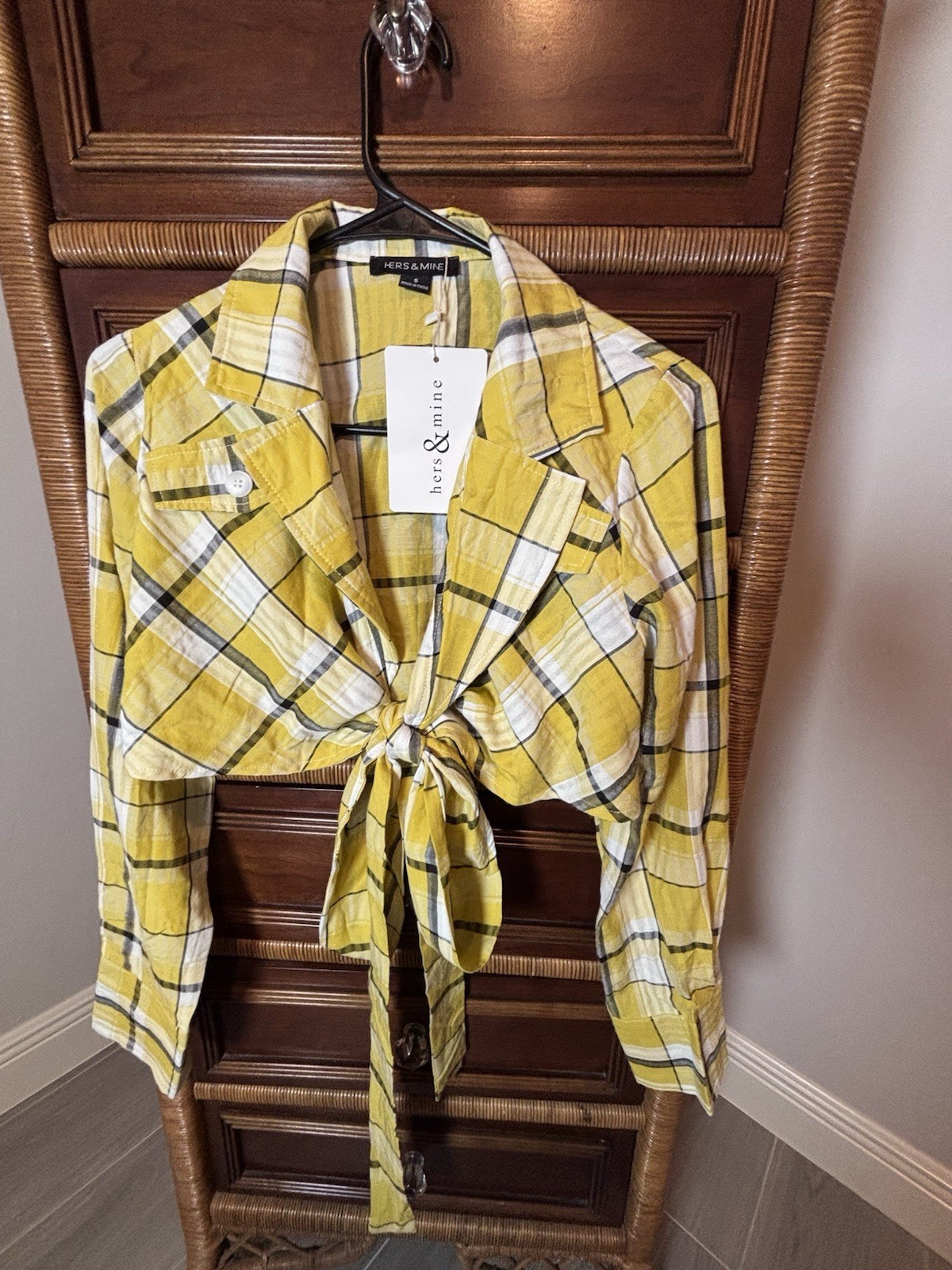 Hers & Mine Cropped Plaid Festival Top Size Small