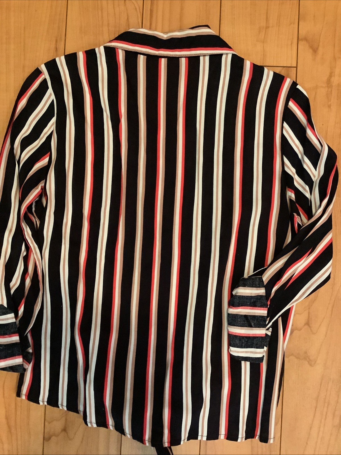 Women’s LOVE NOTES Blue Red White Long Sleeve Rayon Blouse Size S, Tie Bottom