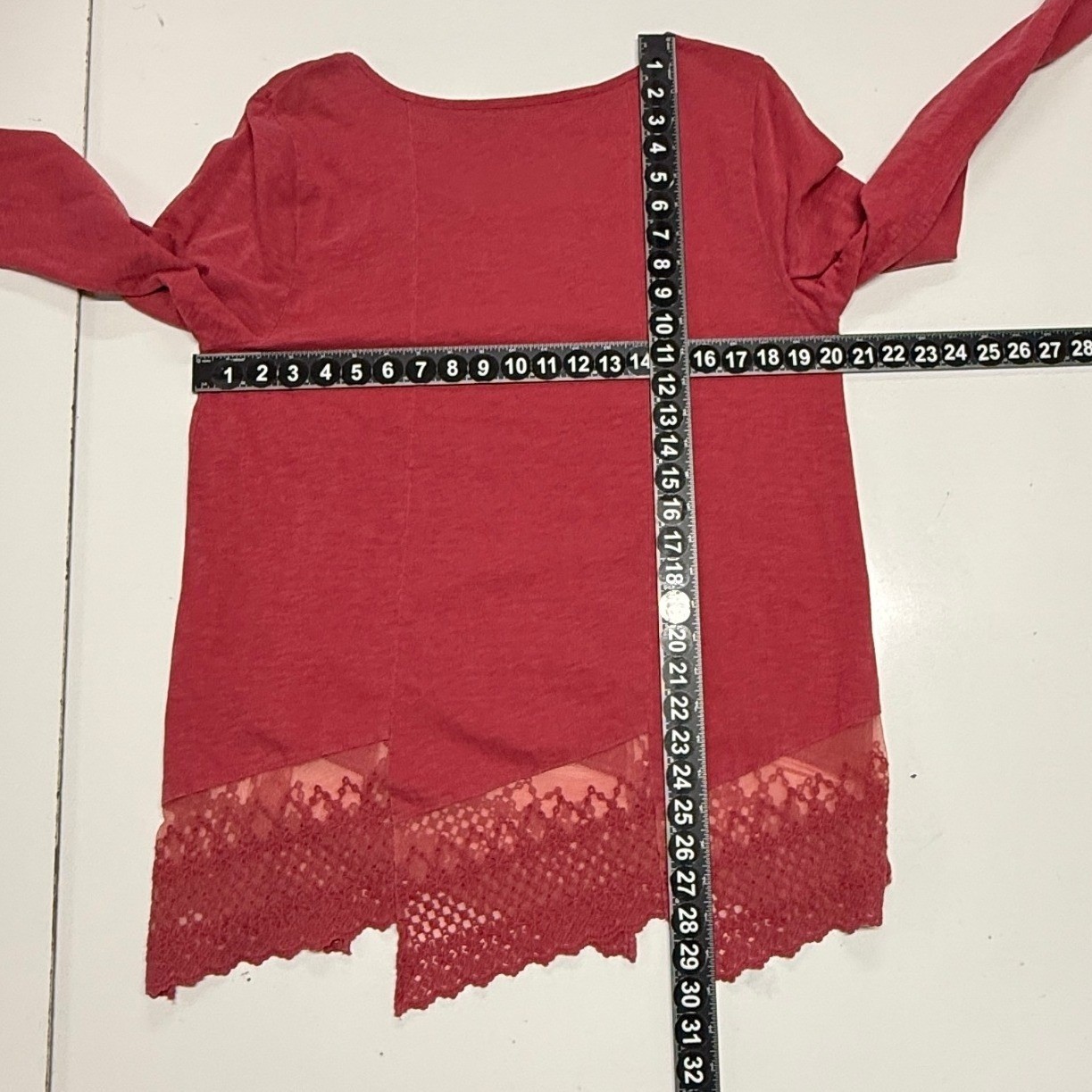 Soft Surroundings Top Womens Large Petite Red Long Sleeves Lace Trim Tunic
