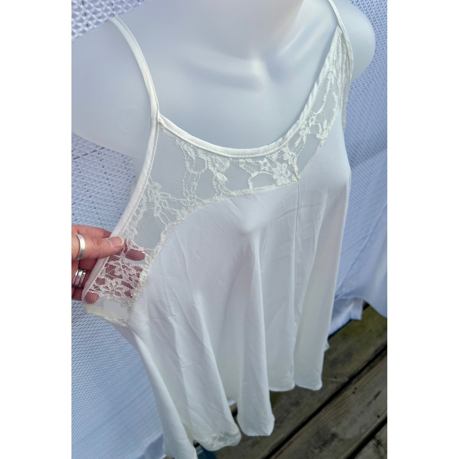 Chris & Carol Lace Trim Camisole Size L White Spaghetti Strap Boho Modern
