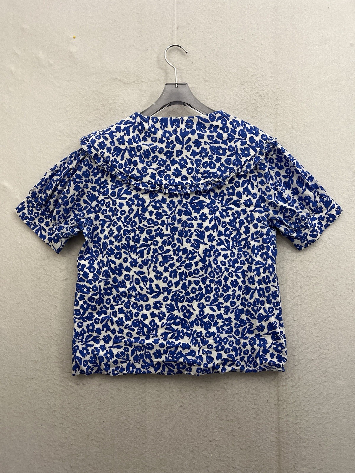 Roolee Top Women’s Medium Blue White Floral Cottagecore Feminine Collared