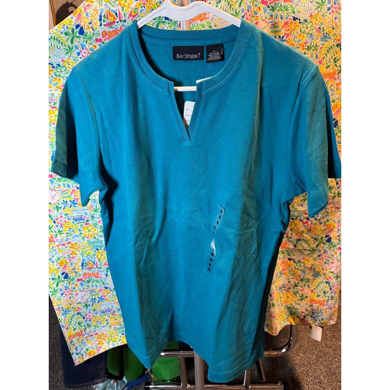 137 Bay Studio Womens Teal Blue 100% Cotton Split V-Neck Short Sleeve Top S NWT