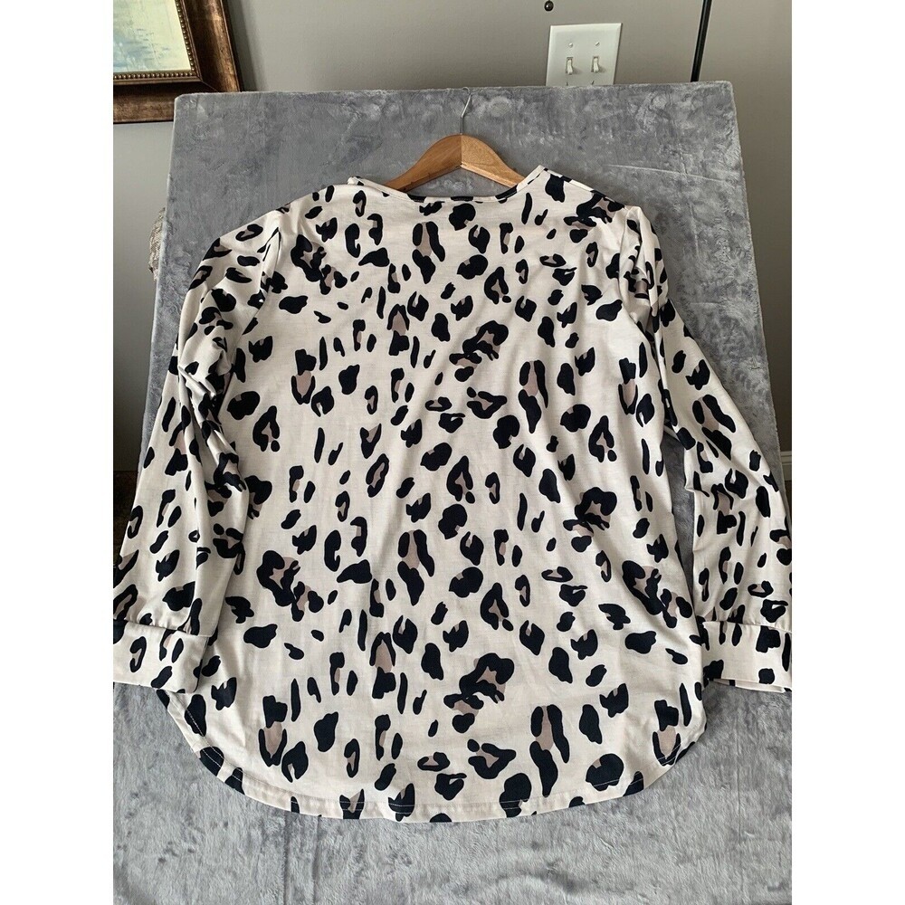 Tickled Teal 1X Long Tunic Top With Animal Print Long Sleeve Boat Neck. Plus SZ