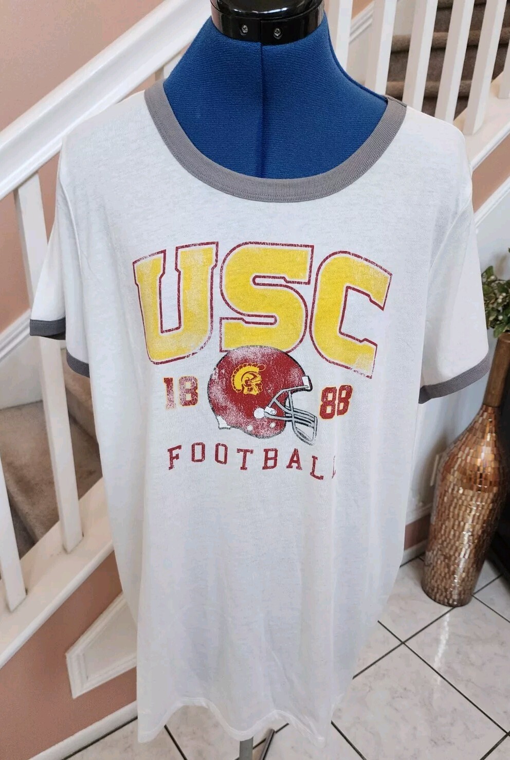 NWOT TORRID USC FOOTBALL White Classic Fit Short Sleeve Ringer Tee Sz 2 2X 18-20