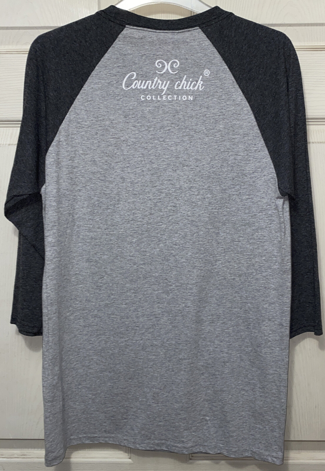 Sz Small Country Chicks “Love Second Base” 3/4 Length Shirt NWT