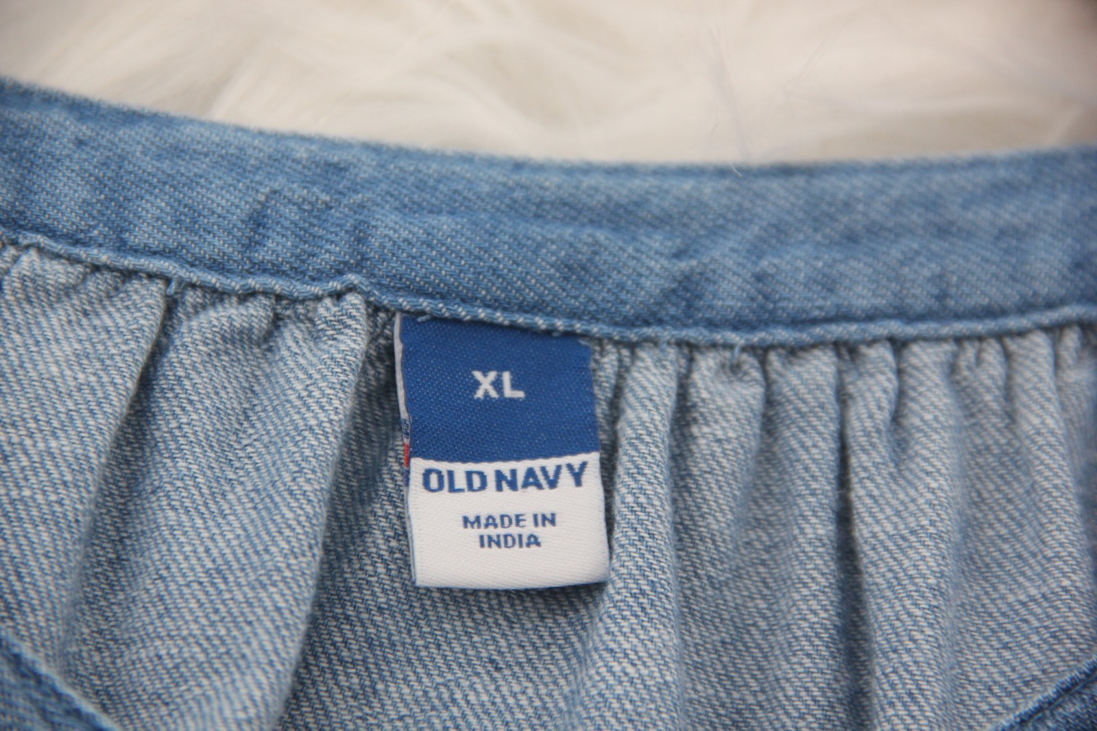OLD NAVY CHAMBRAY DENIM BUTTON DOWN TUNIC SHIRT WOMENS XL MINIMALIST COASTAL