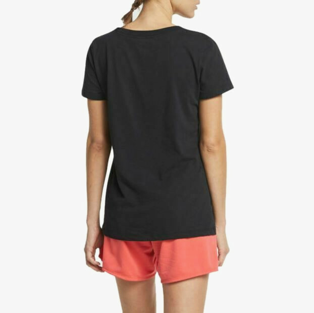 Nike Size XS S M L XL Women’s NWT Scoop Neck Short Sleeve Graphic T-Shirt Black