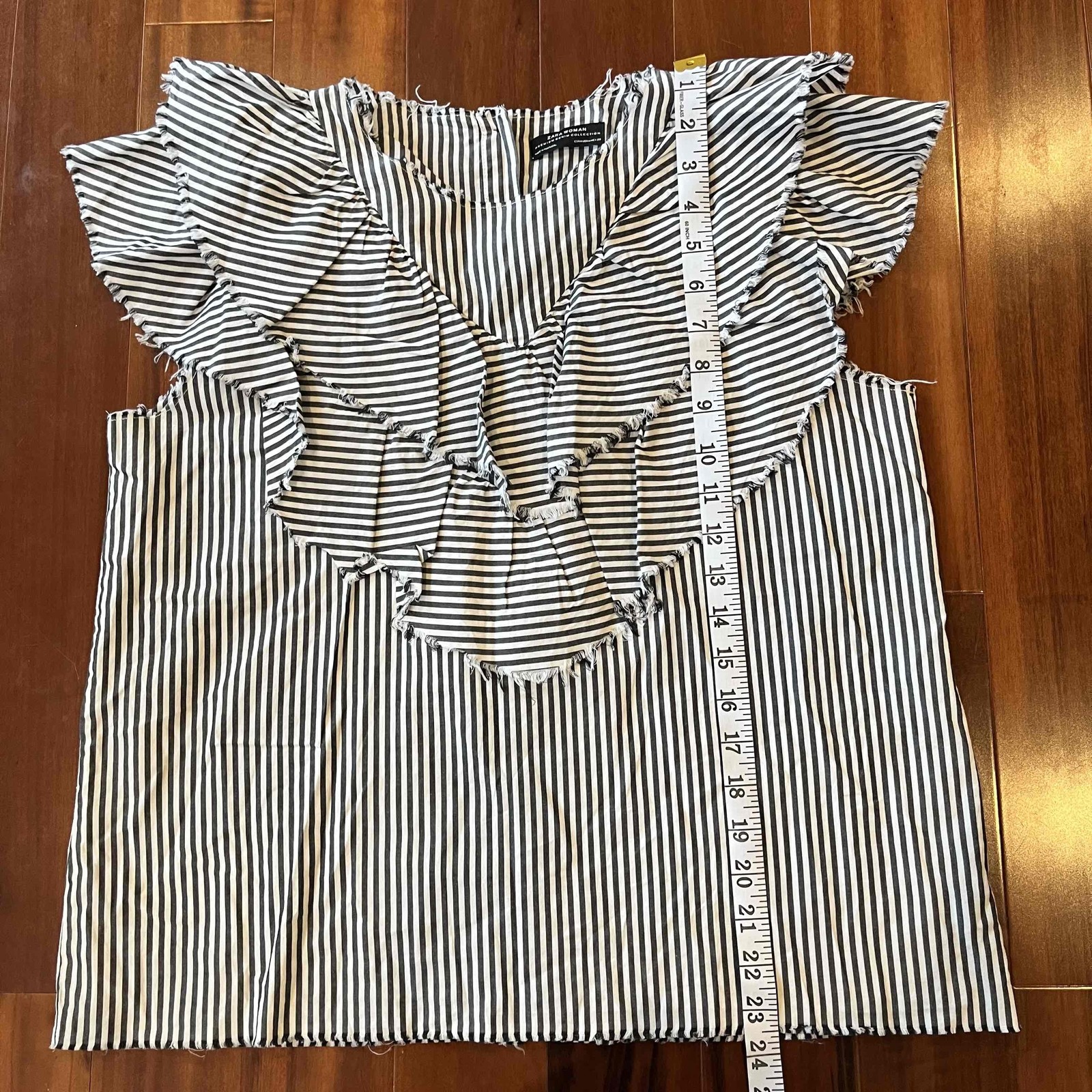 Zara Woman Blue White Stripe Blouse Top Ruffle Detail Frayed Raw Hem Sz M