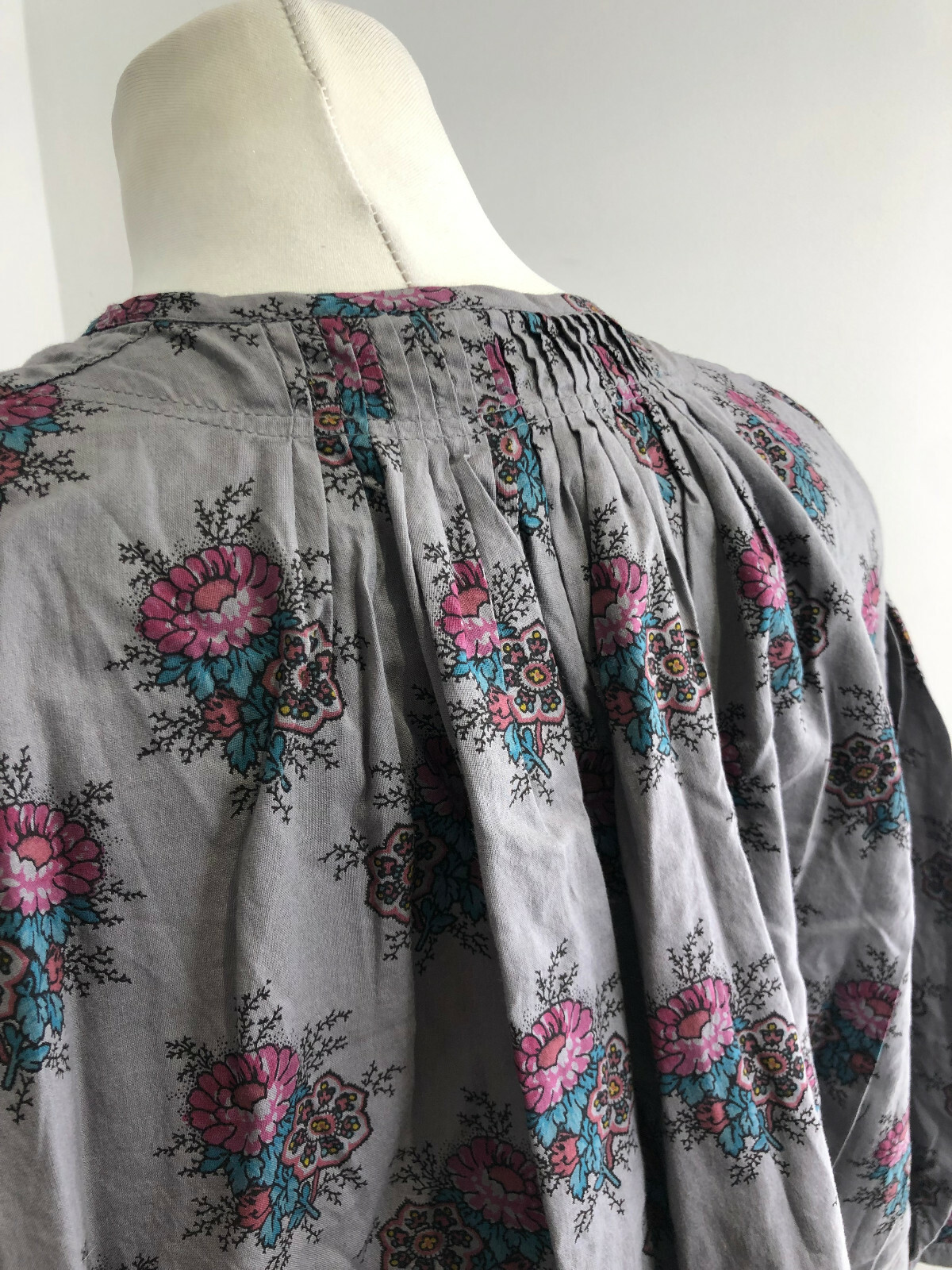 BNWT Local Power Printed shirt floral button front S NEW hip length bohemian