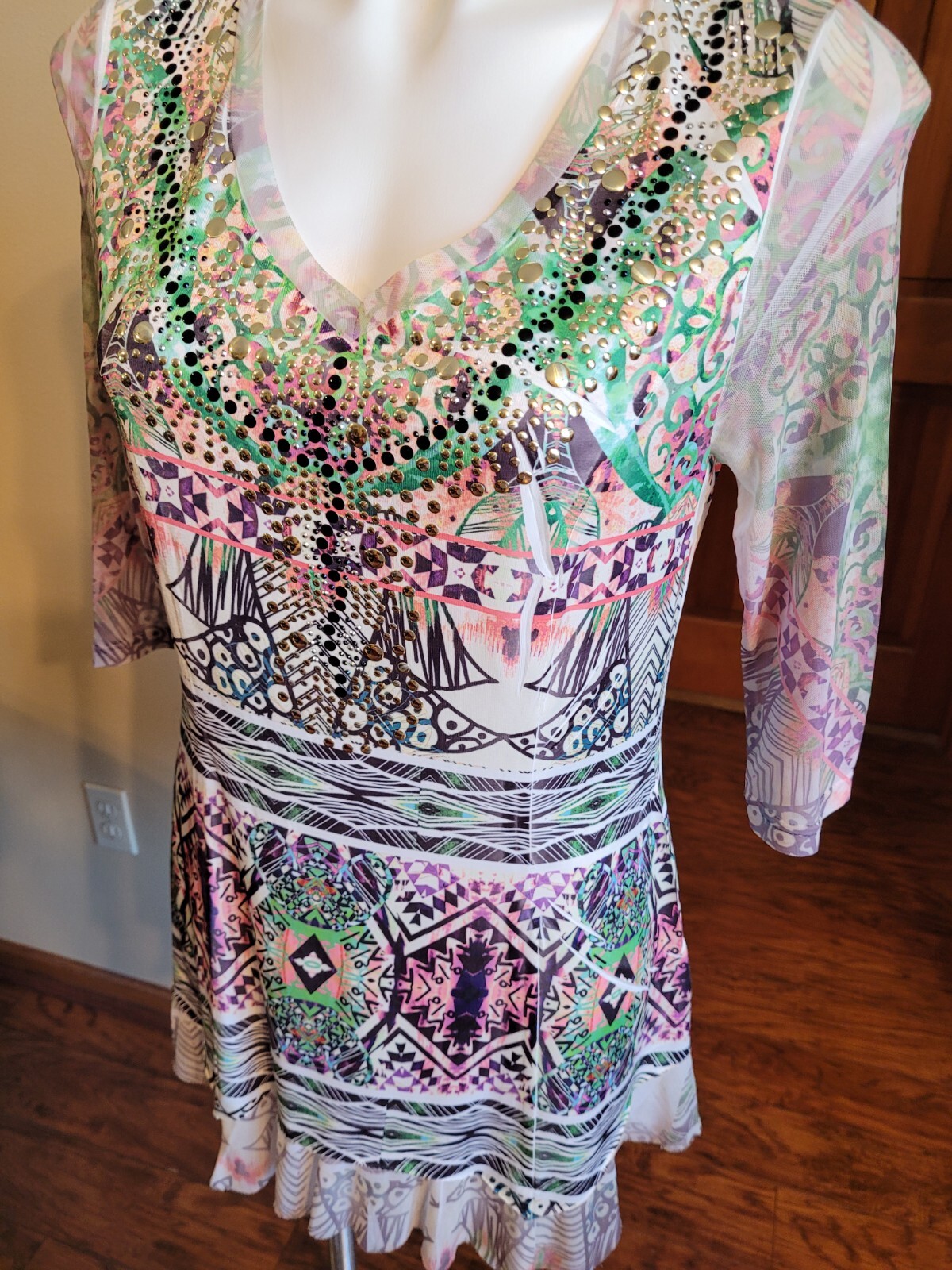 V Cristina Women’s Top Embellishment Multicolor Tunic Sz S