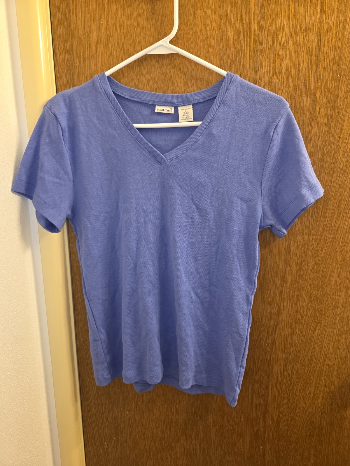 NorthCrest Womens Small S 6 8 Blue Vneck Tshirt New Fuzz Piling