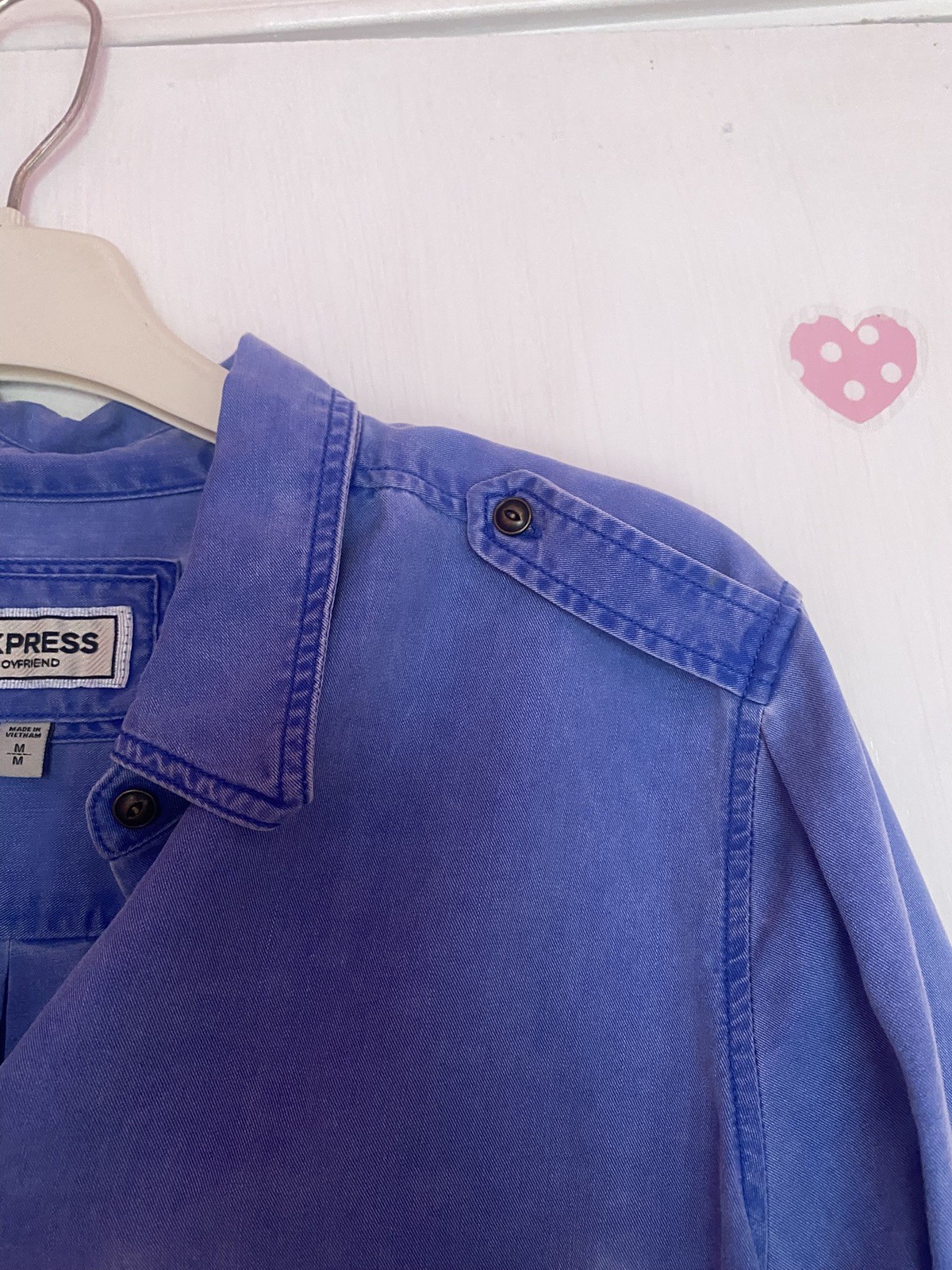 Express Boyfriend Chambray M Denim Shirt Womens Button Down Blue