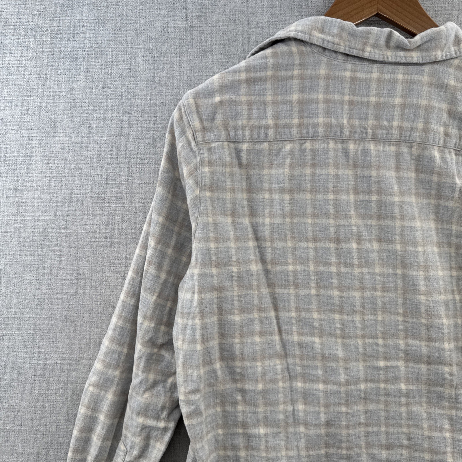 Frank & Eileen Eileen Shirt XS Gray Plaid Long Sleeve Button Up Midweight Relax
