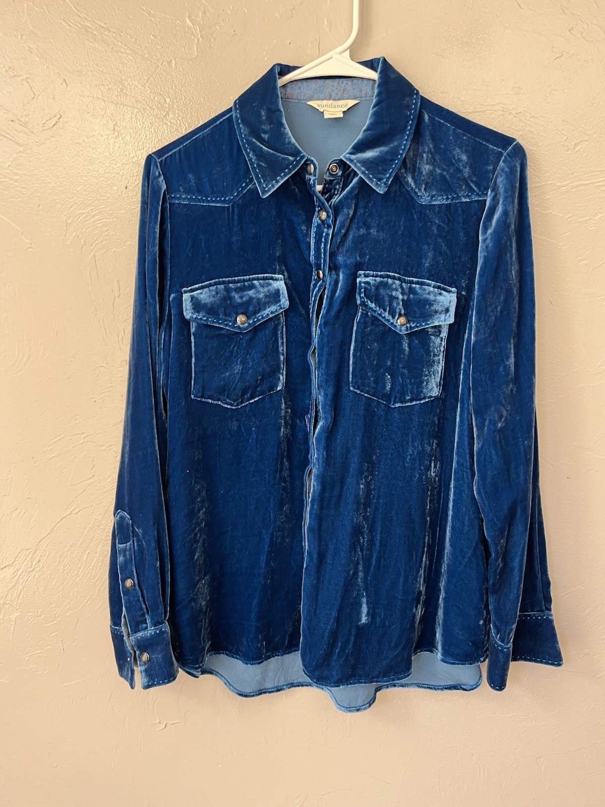 Sundance Anja Shirt Women Small Blue Silk Blend Velvet Pearl Snap Yoke Western