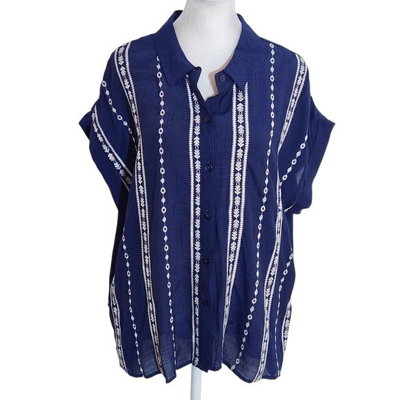 Como Black Navy Short Sleeve Button-Up Blouse Size XL