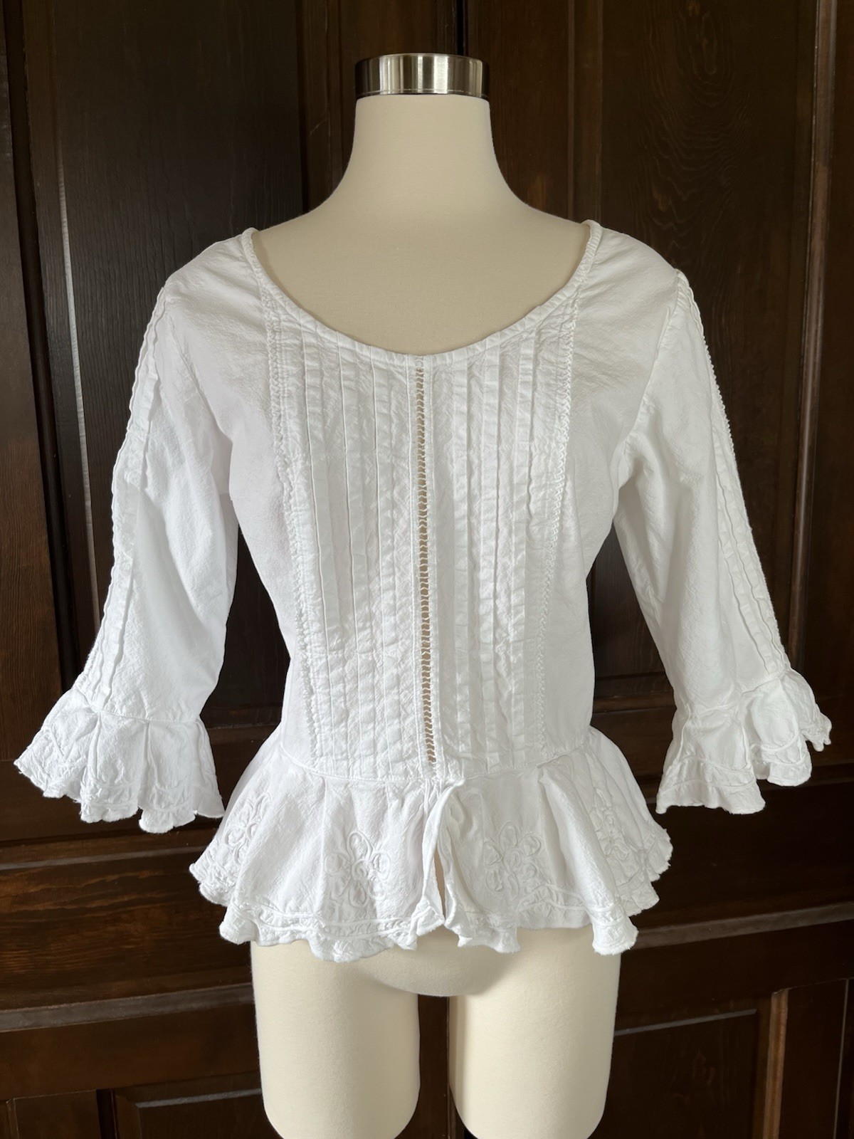 G Designs Natural Fashions Women’s M White Peplum Top Boho Festival Smocked