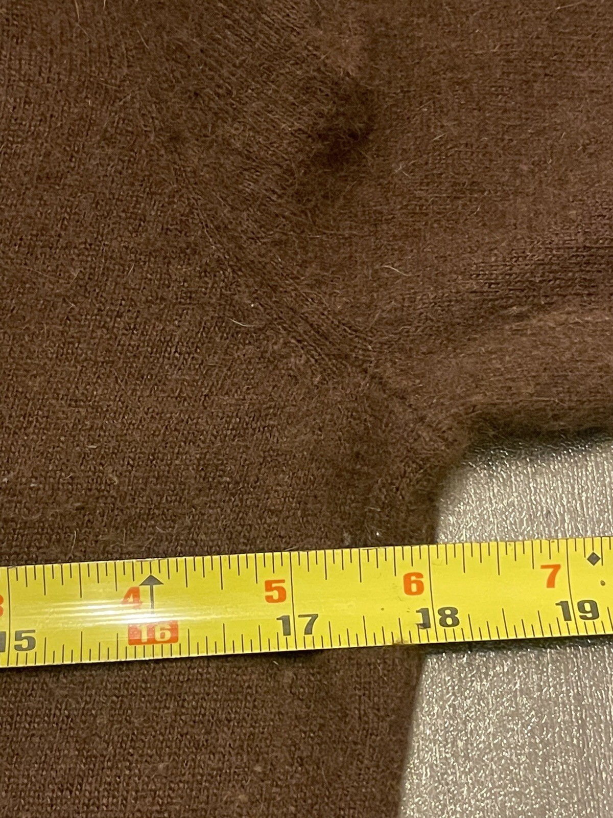 Carole Little Women’s Brown Lambs’ Wool Angora Rabbit Hair Blend Sweater sz L