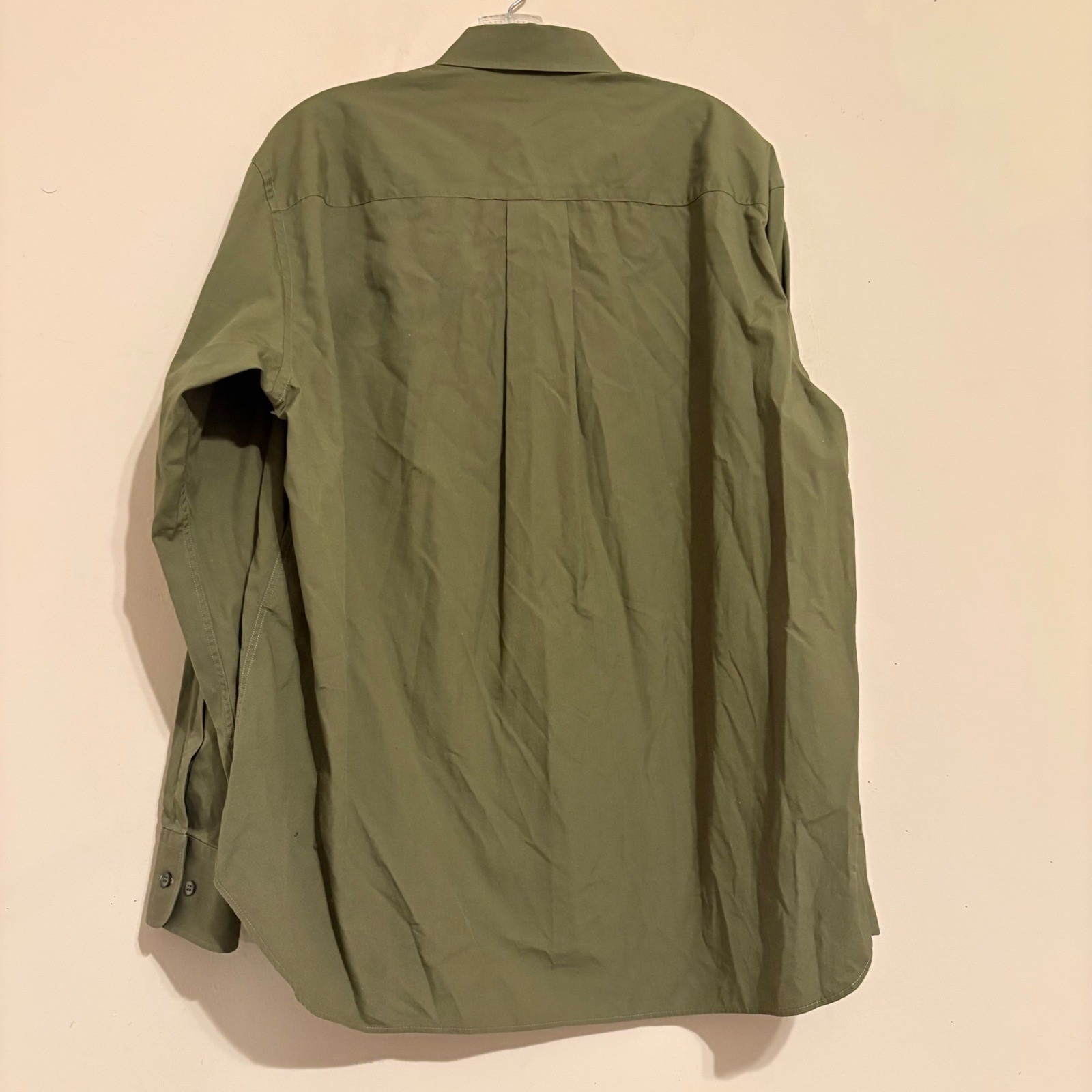 WARDROBE.NYC Army Green Cotton Poplin Cargo Shirt W5002_R03 Medium