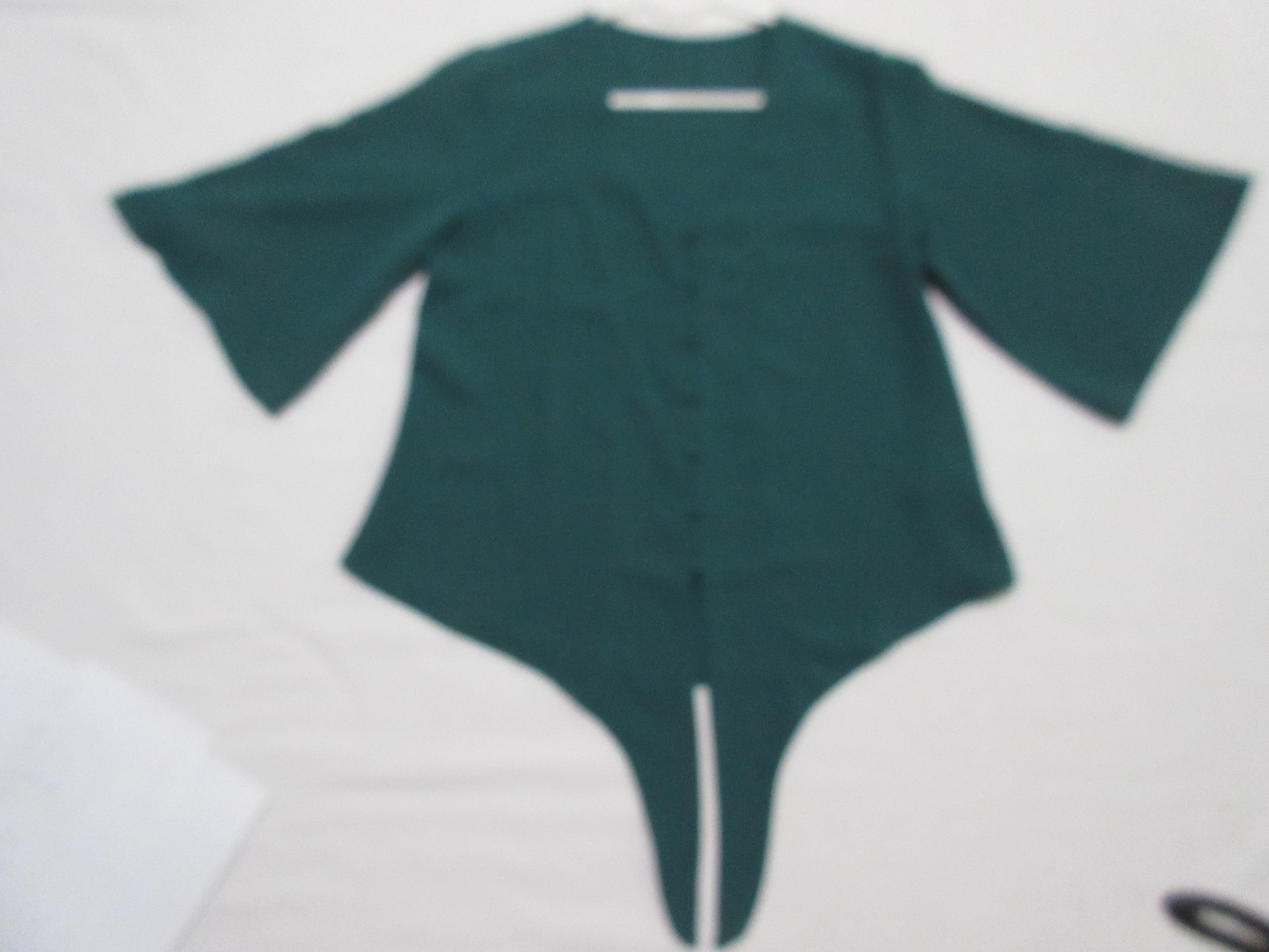 Dark Green v Neck w Front Placket w Covered Buttons Tie Front Blouse, Size Small