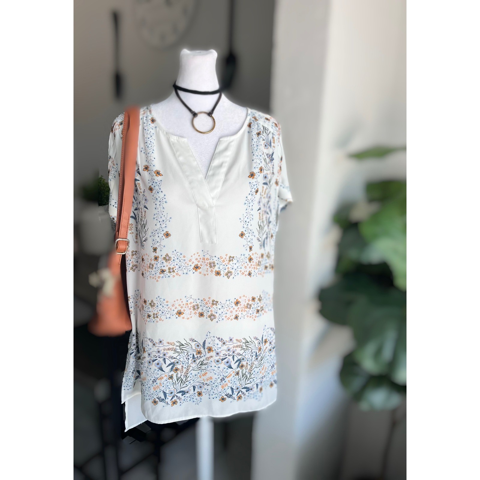 DR2 Floral V-Neck Short Sleeve Blouse Top Size S