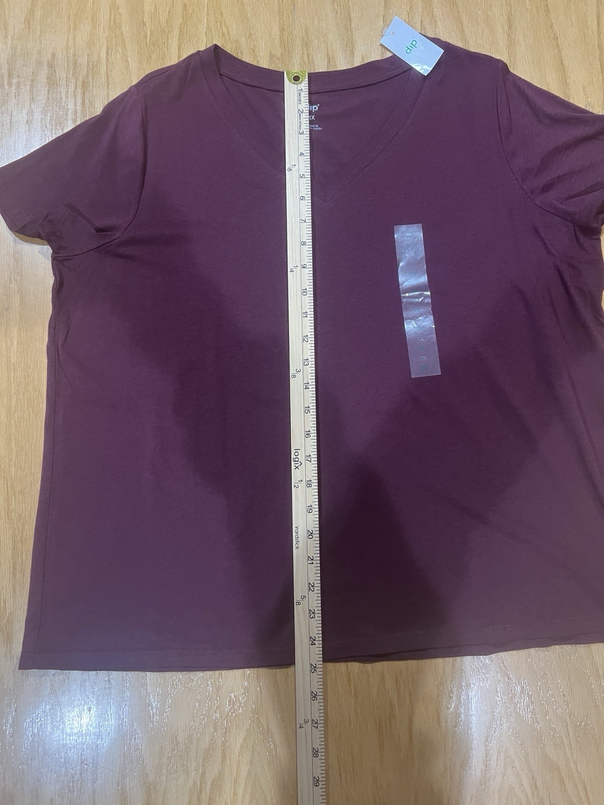NWT Dip Burgundy V-Neck T-shirt Size 1X