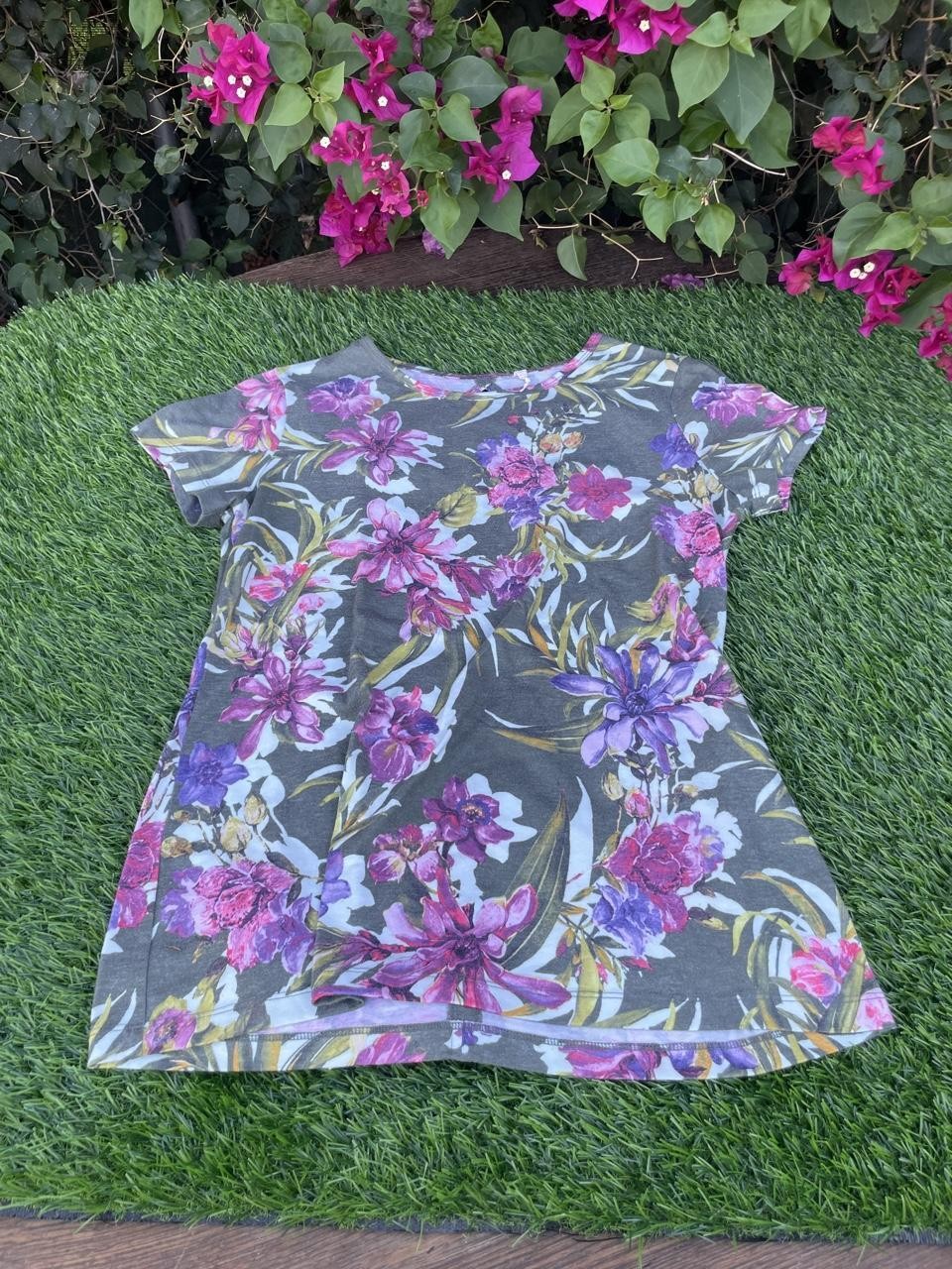 Women’s Multi and Grey Blous