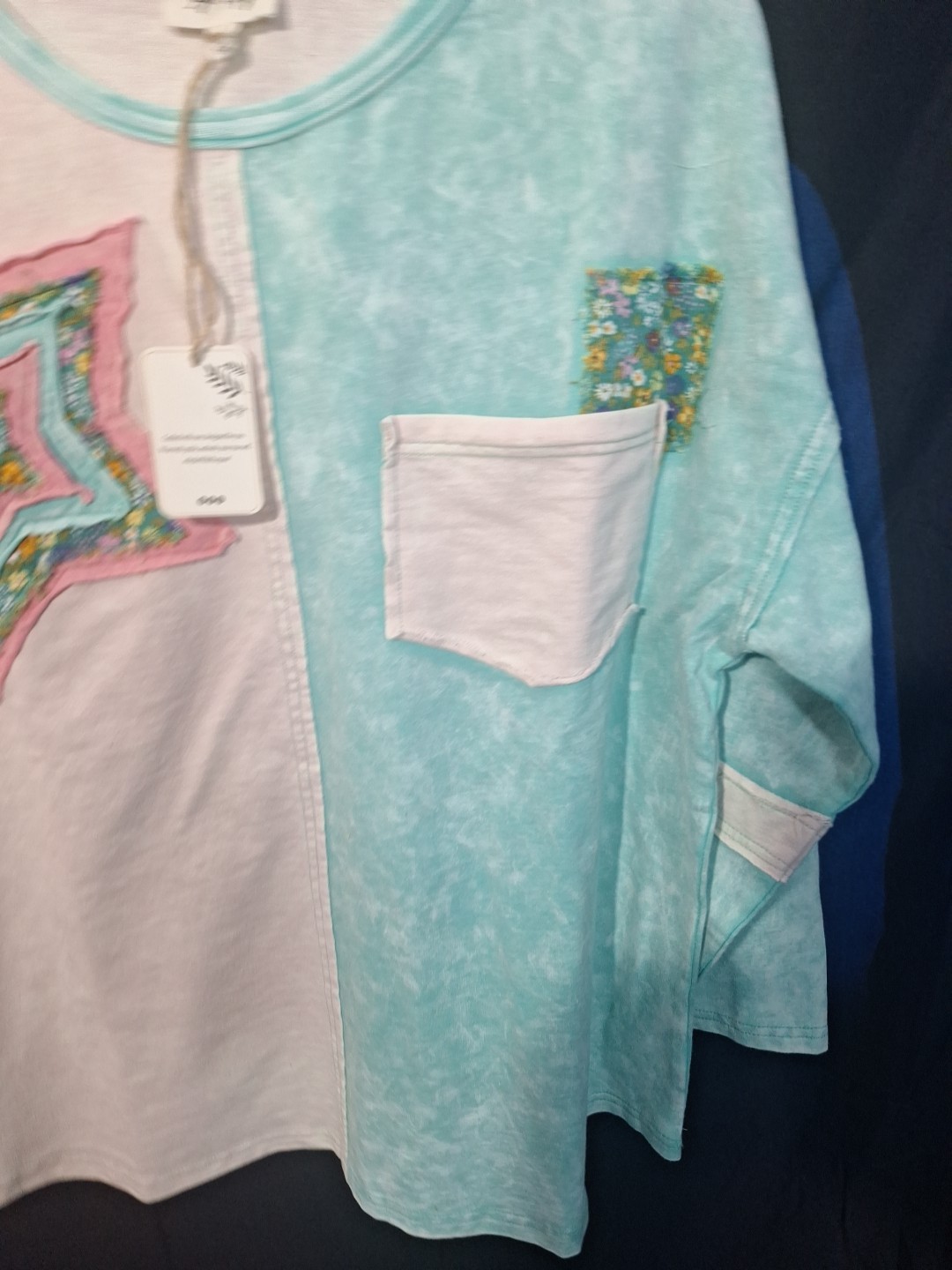 Sage + Fig Boho Sweatershirt Green White Pink Patches Long Sleeve Small 1…