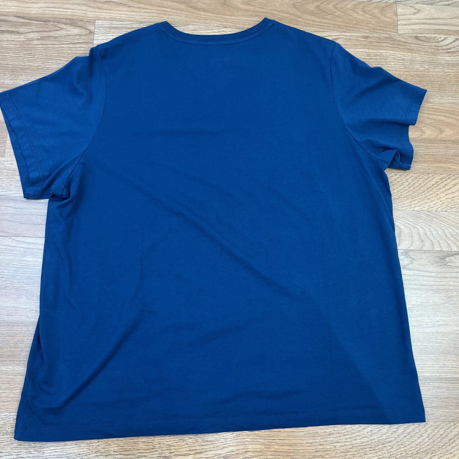 Bombas Bee Better T-shirt Women’s Size XL Pima Cotton V-Neck Indigo Sapphire NEW