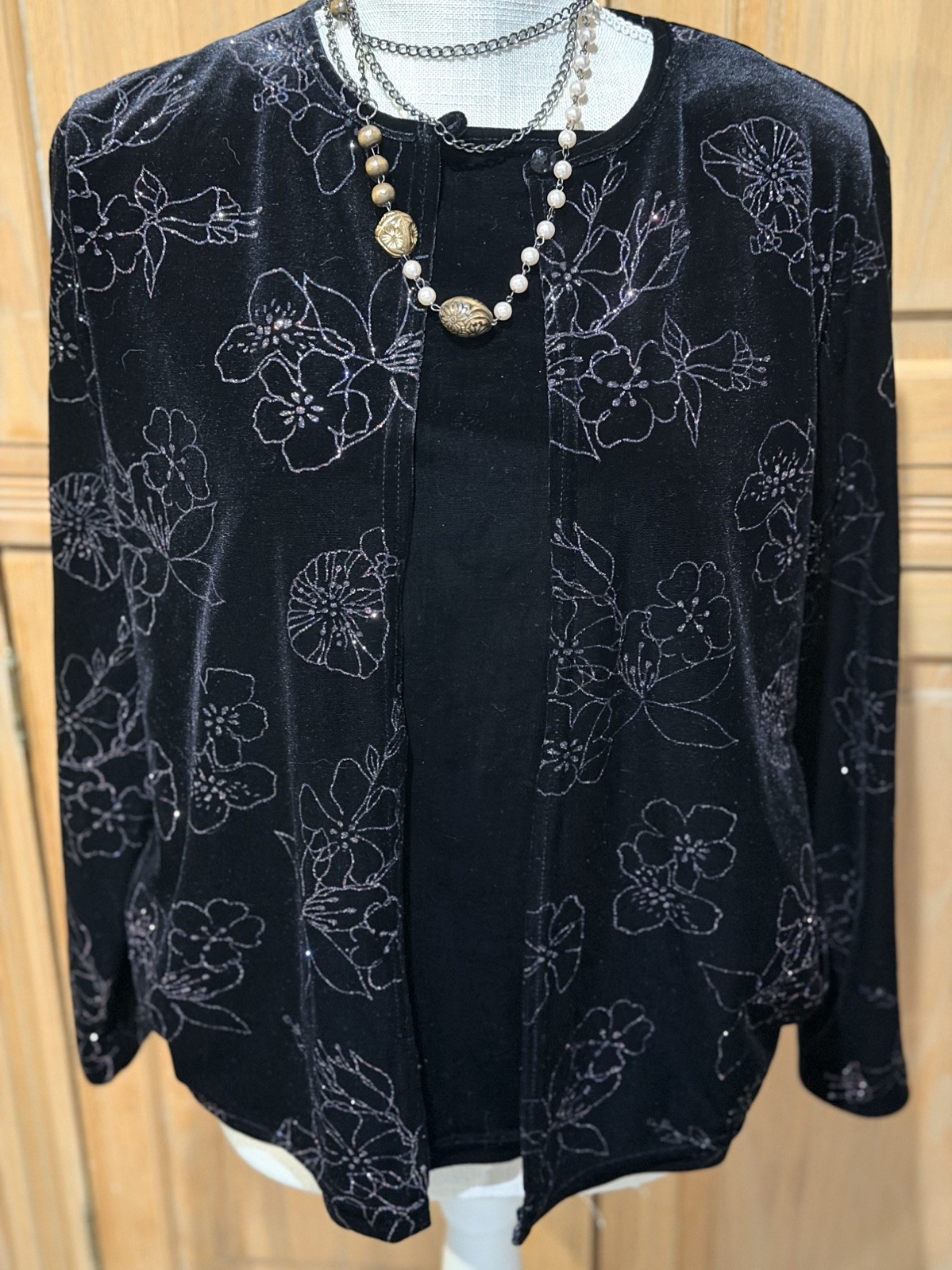Ladies Size Small Black Velvet 2-Fer Blouse Notations Elegant Silver Bling Y2K