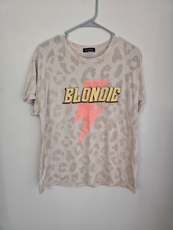 Blondie Graphic Short Sleeve Tee – Light Gray with Pink Lightning Size Large