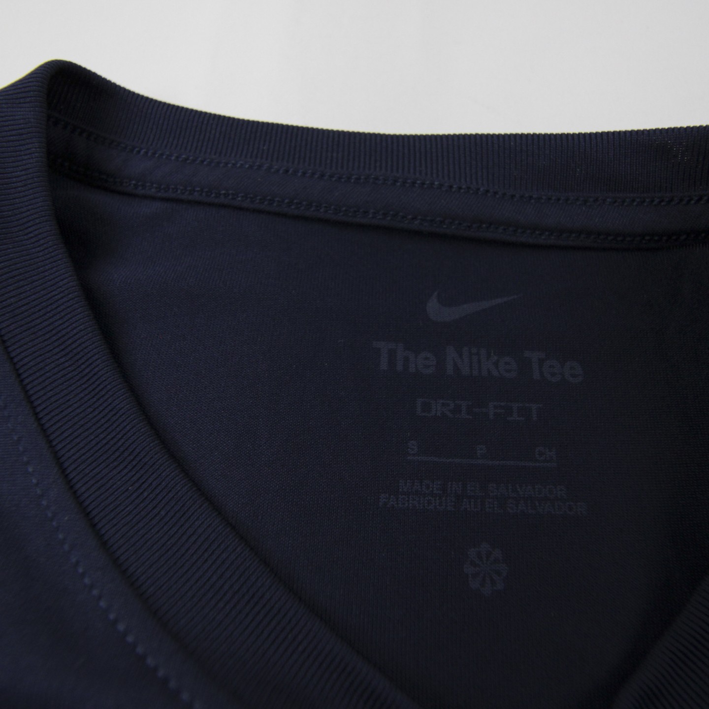 Nike Nike Tee Short Sleeve Shirt Women’s Navy New without Tags Multiple Sizes