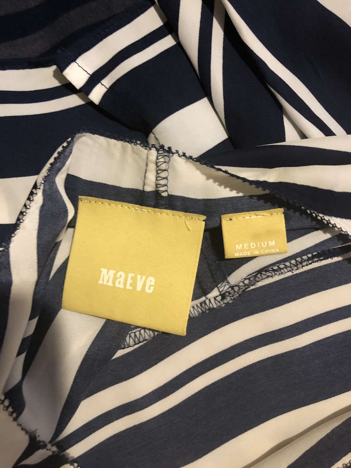 Anthropologie Maeve Apropos Navy Blue White Ruffle Back Blouse Top Medium EUC