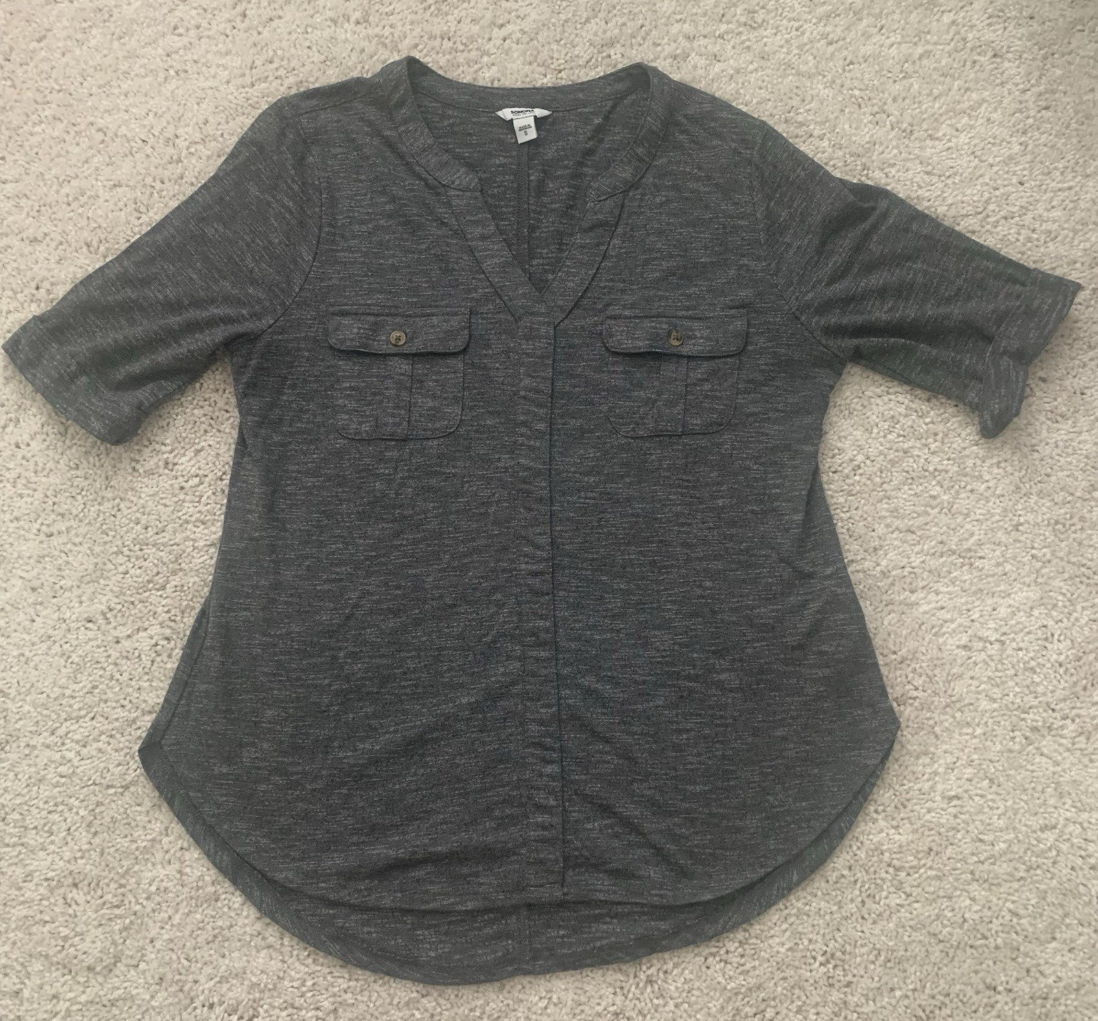 Sonoma Women’s Small Gray S/Sleeve Top Split V-Neck Lightweight Casual Pockets