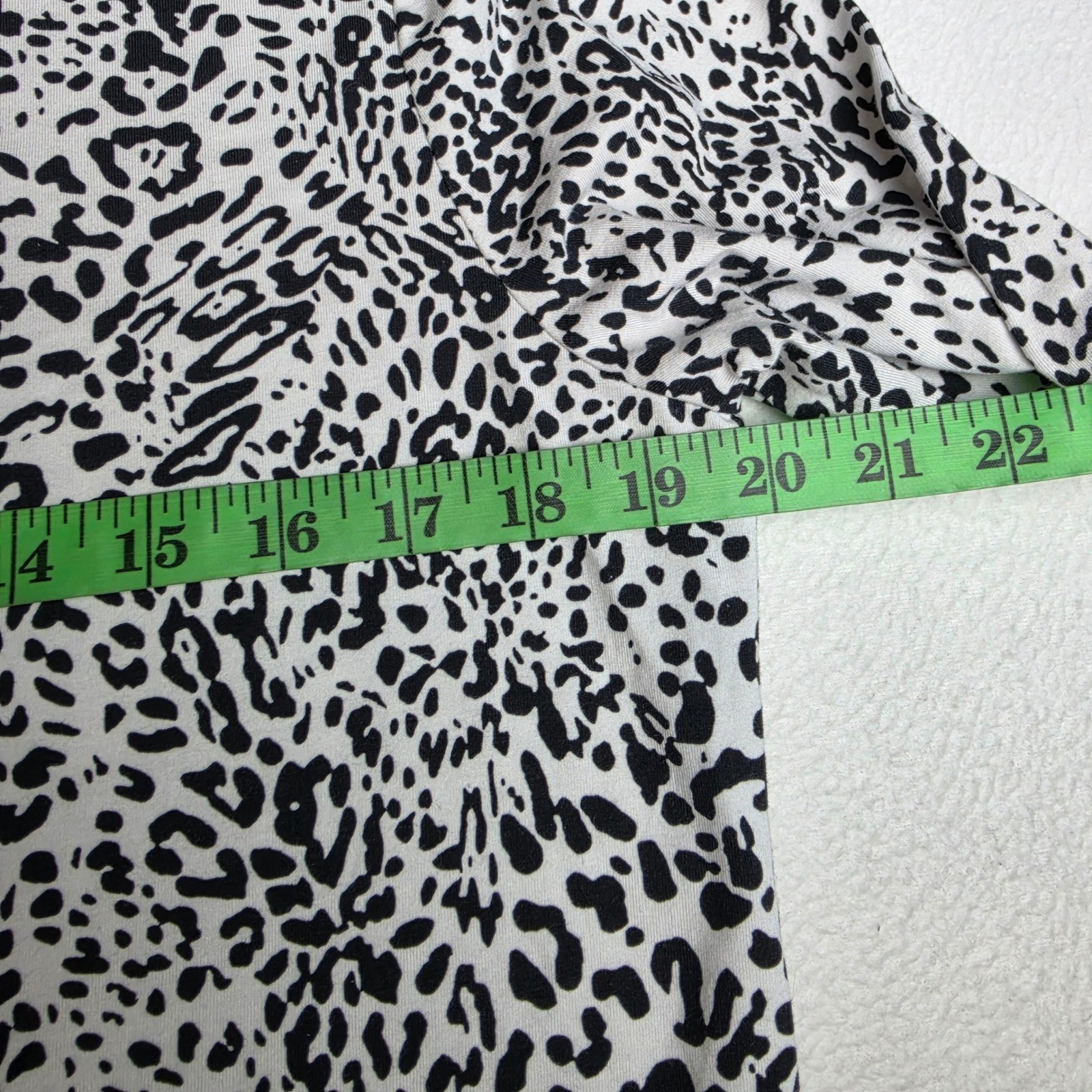 Soma NWOT Leopard Print Long Sleeve Boat Neck Cotton Blend Top Black White Large