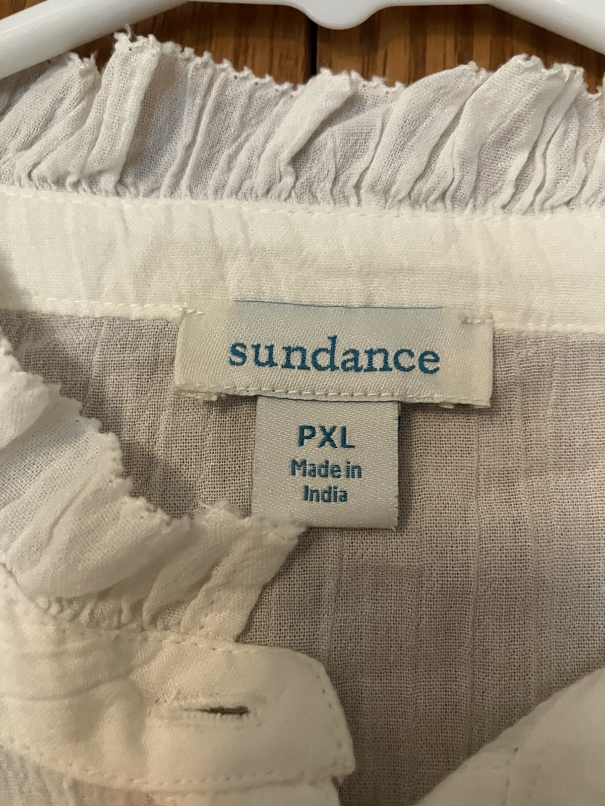 Sundance White High Neck Button Front Lace Ruffle Trim Blouse Petites PXL