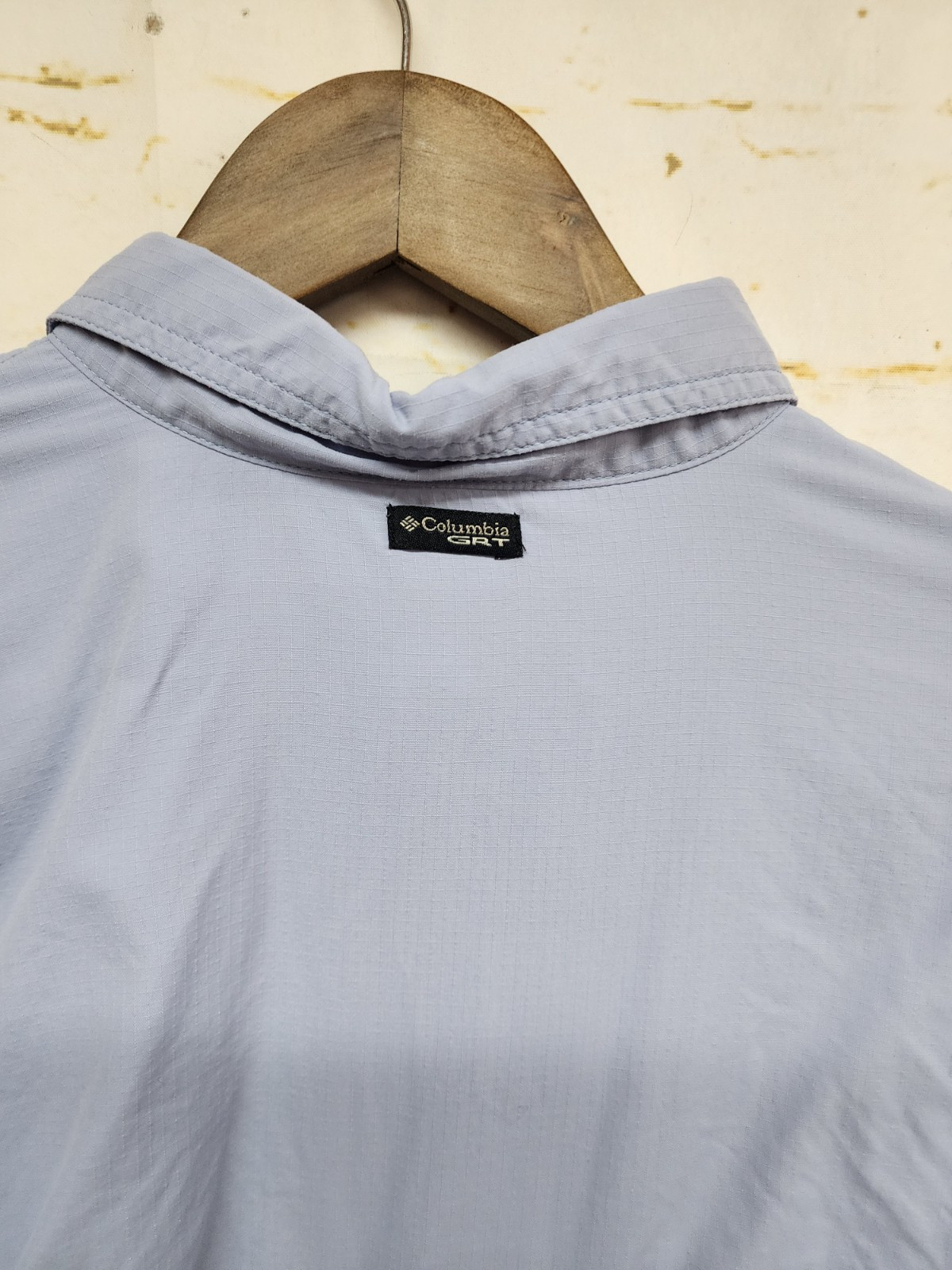 Columbia Womens Outdoor Button Top Sz XL Blue Long Sleeve Zip Pockets Vented