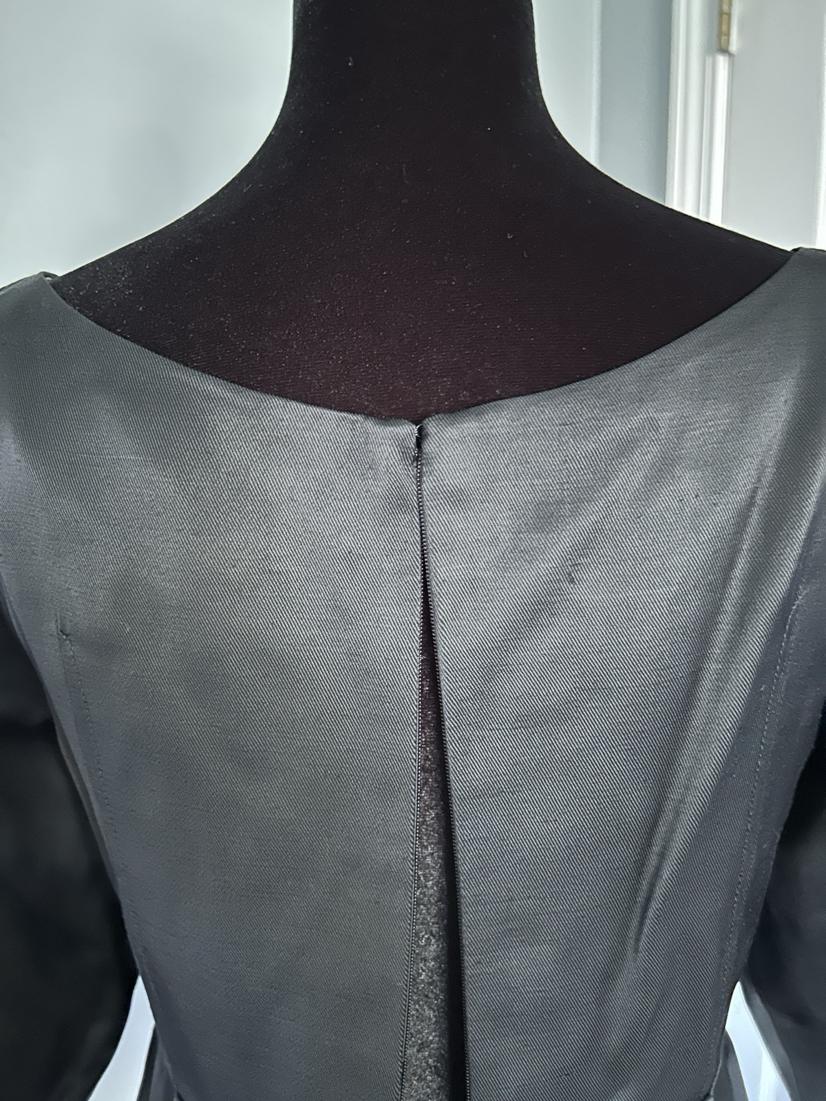 Totême Black Solid Scoop Neck 3/4 Sleeve Linen Woven Peplum Zip Back Blouse 34