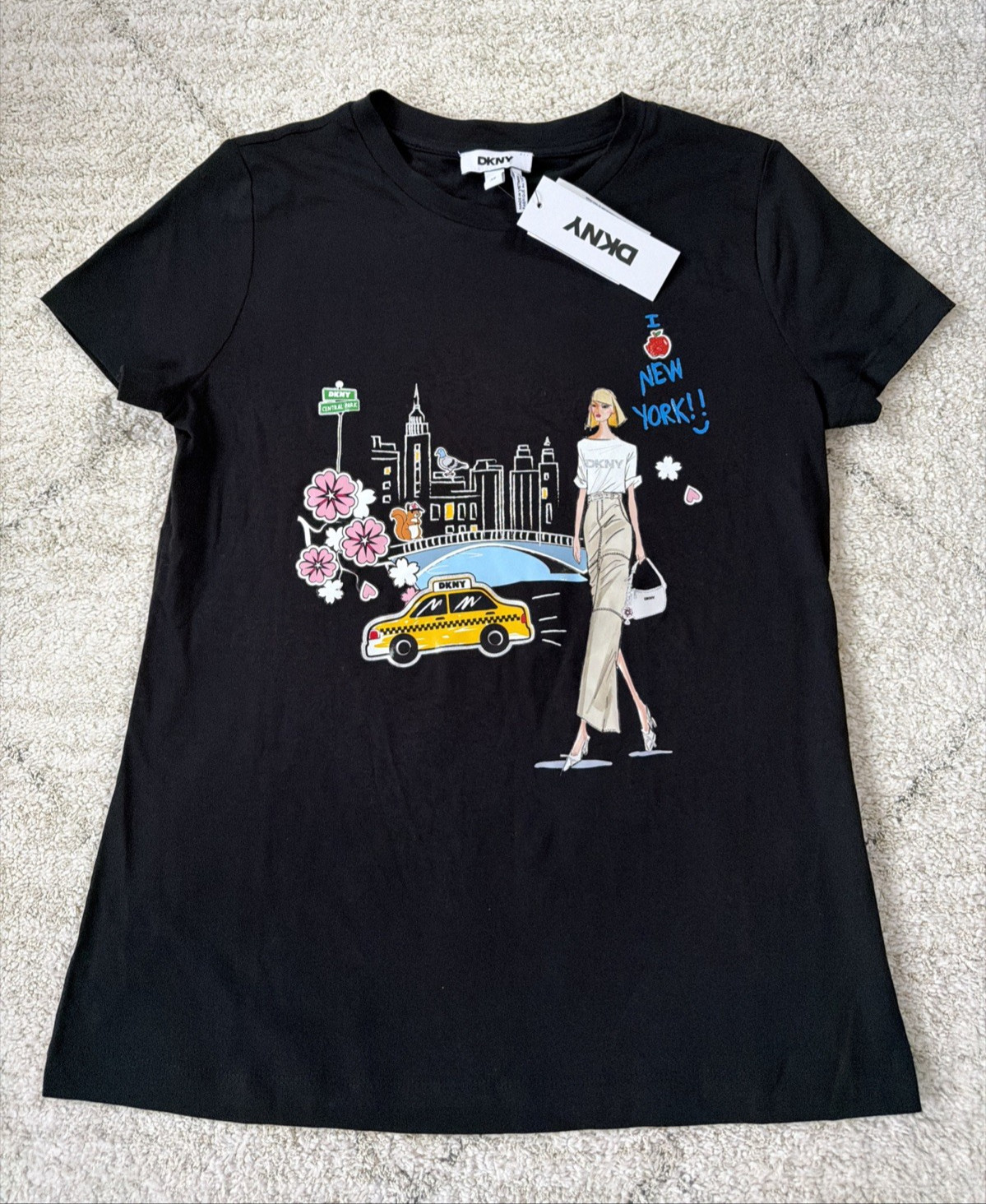 NWT DKNY I Love New York – NYC City Signature Taxi Central Park T Shirt size XS