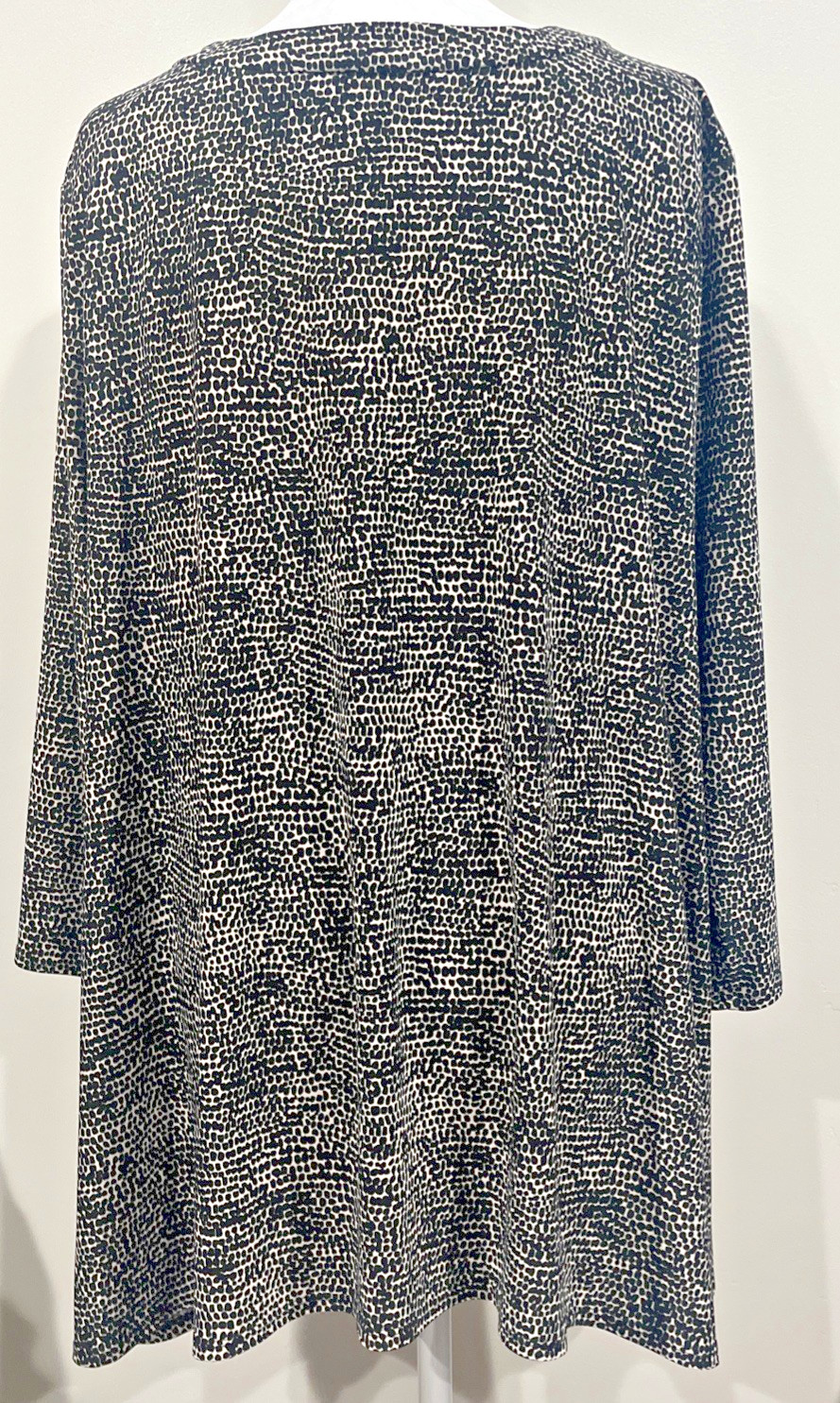 Anne Klein Plus Size 2X Animal Print Tunic Top 3/4 Sleeve Crew Neck Stretch